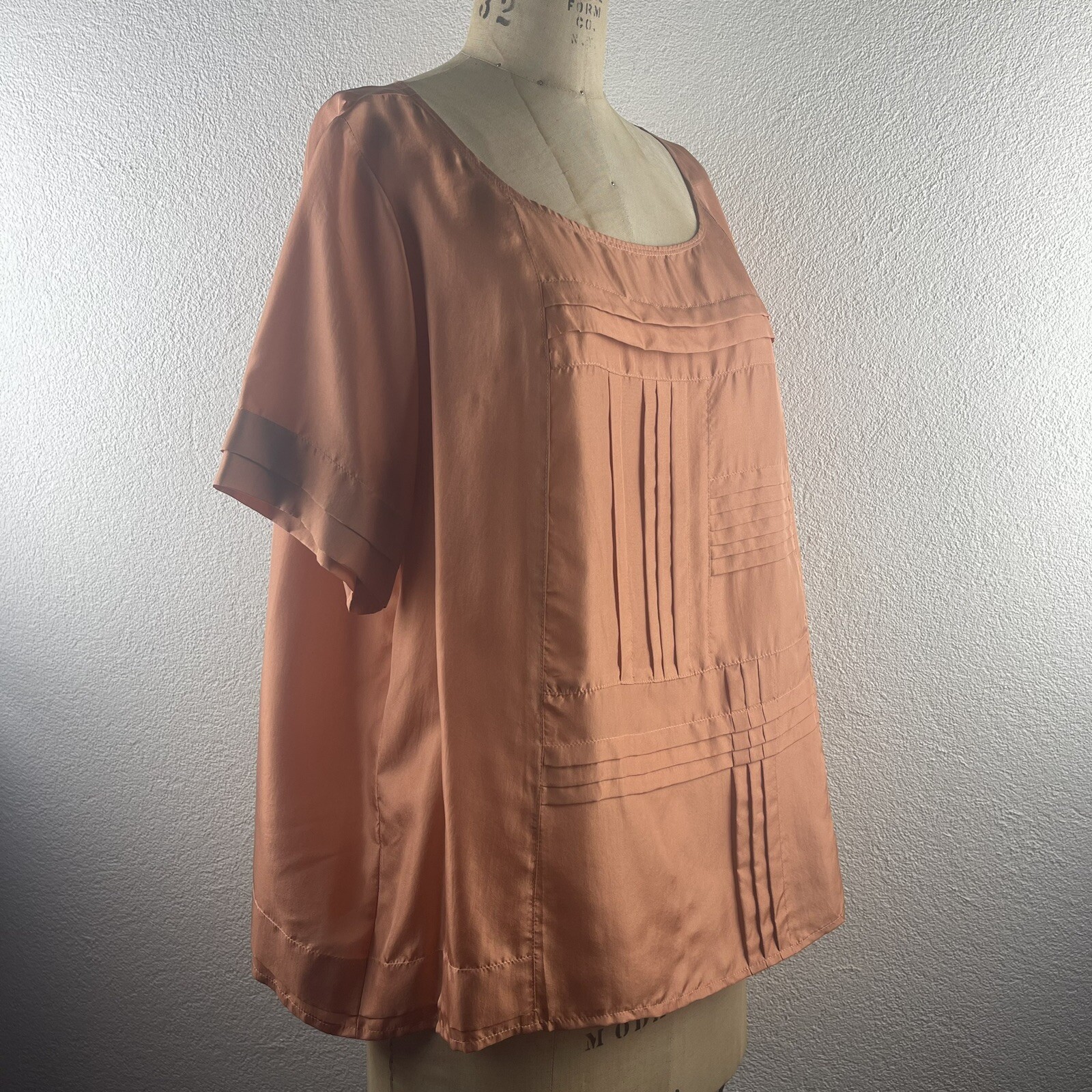 Vintage l 80s XL WinterSilks Silk Pin Tuck Pleated Short Sleeve Relax Fit Blouse