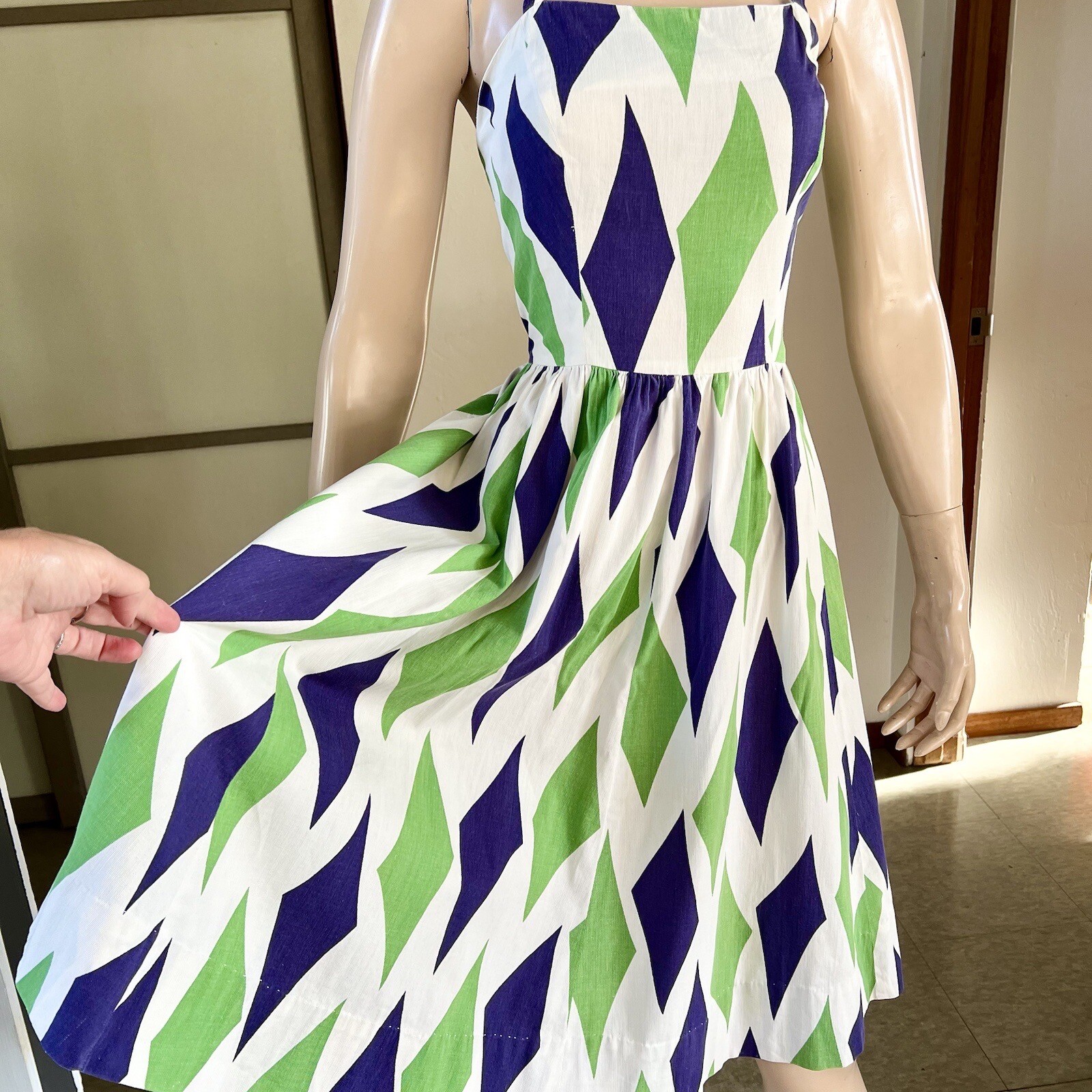 1950s or 60s vintage harlequin print cotton halter sun dress 27w
