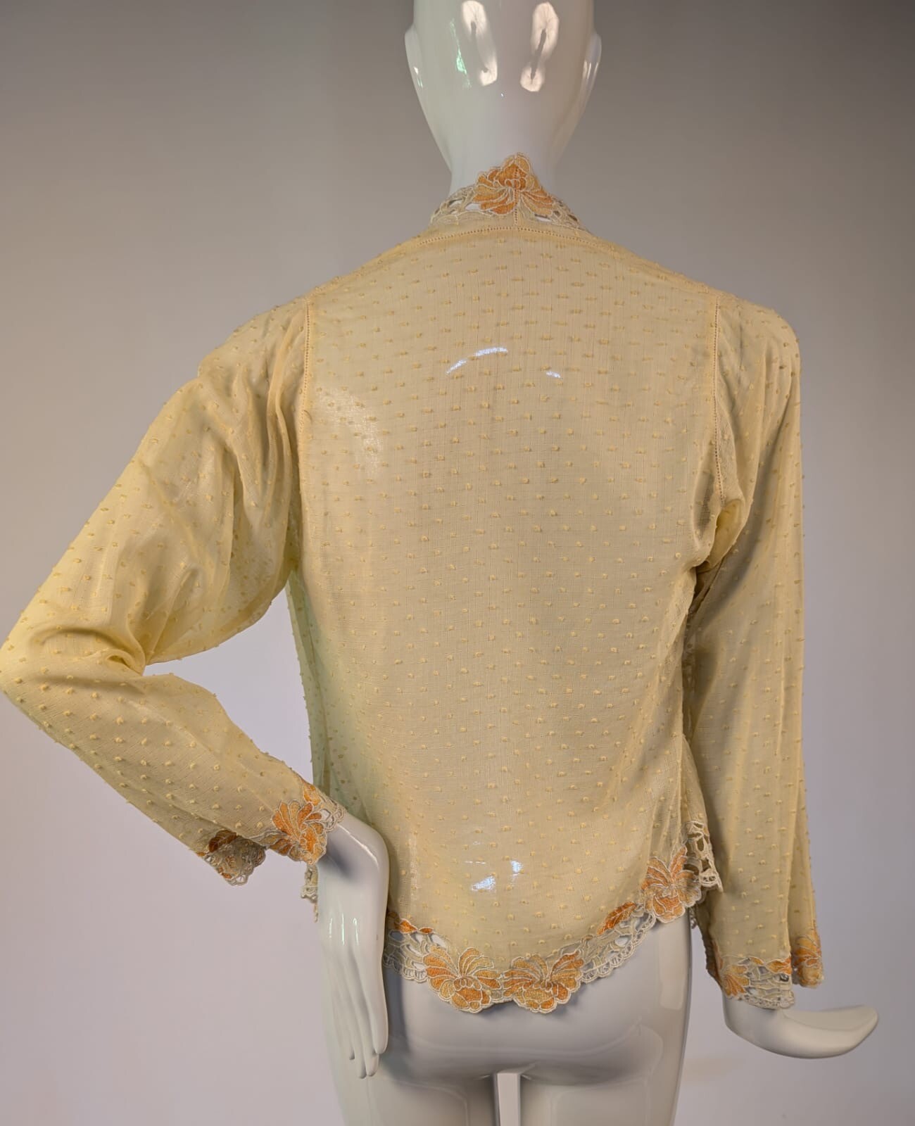 EDWARDIAN SWISS DOT MUSLIN JACKET W BEAUTIFUL FLORAL EMBROIDERED EDGES