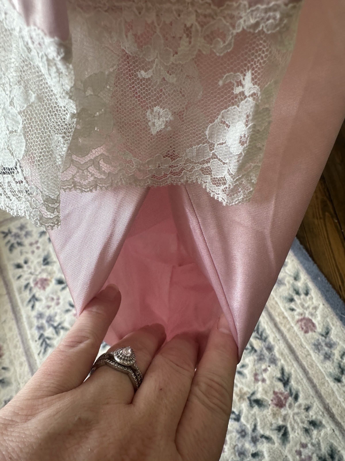 Vintage 1970s Pink Silky Robe Housecoat Lace Button Up Cottagecore Grandmacore