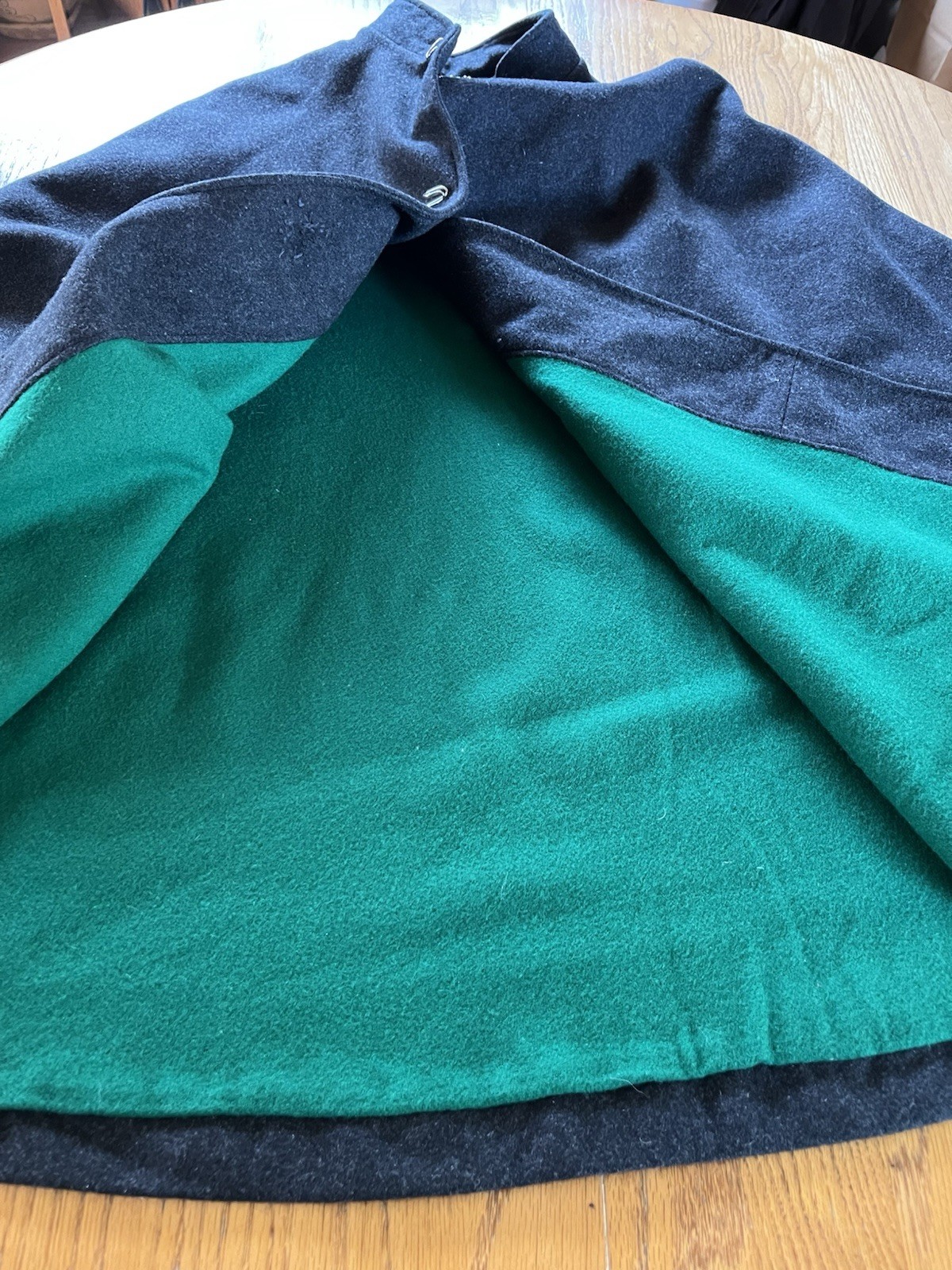 VTG Marvin Neitzal Wool Nurses Cape Dark Gray Green Lining O/S Repair Spot