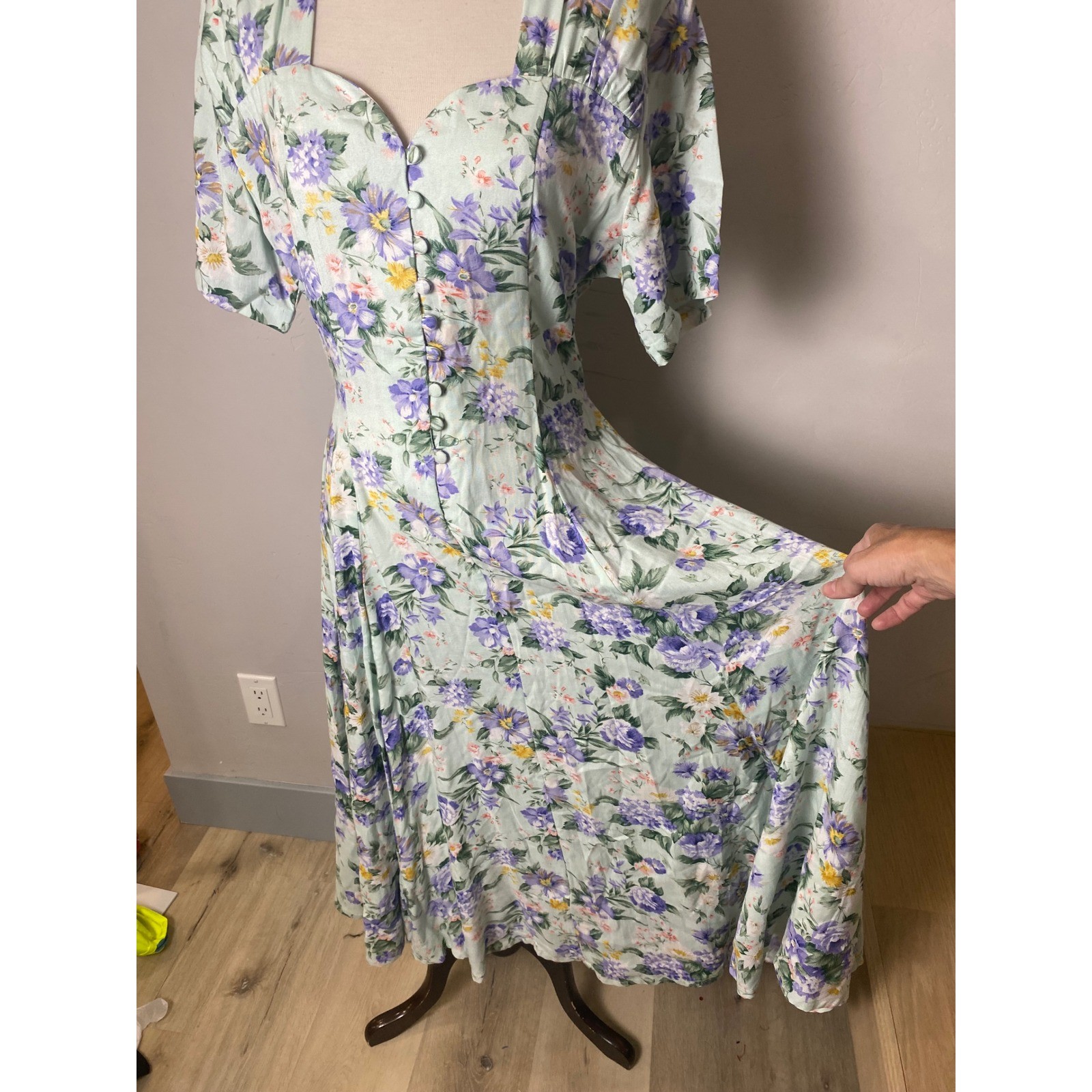 Ellen Ashley Vintage 90s Floral Maxi Dress Mint Green Purple Rayon Size 12 Boho