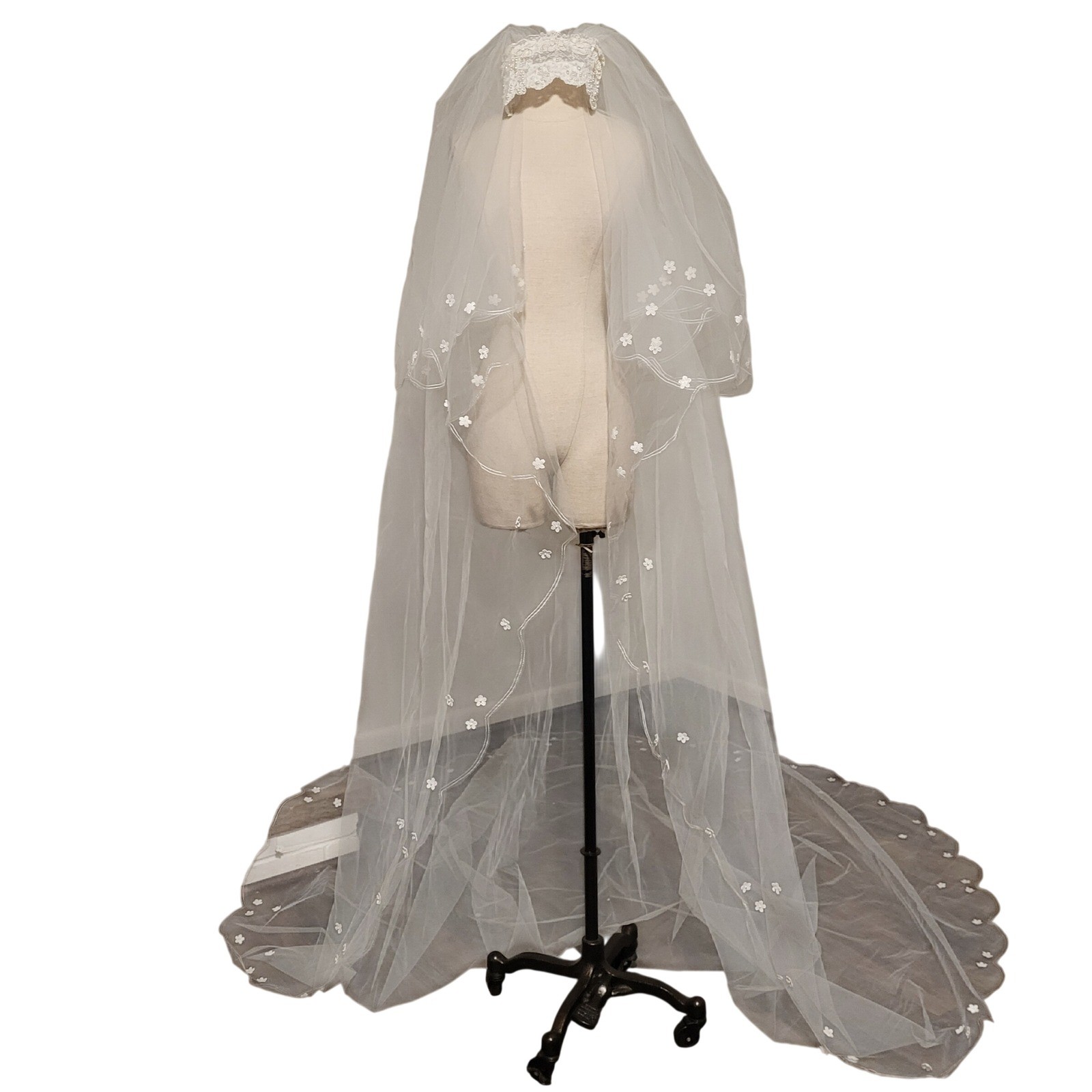 Vintage Eve Of Milady Wedding Dress Matching Veil Sz XXS 2XS Lace Floral Beaded