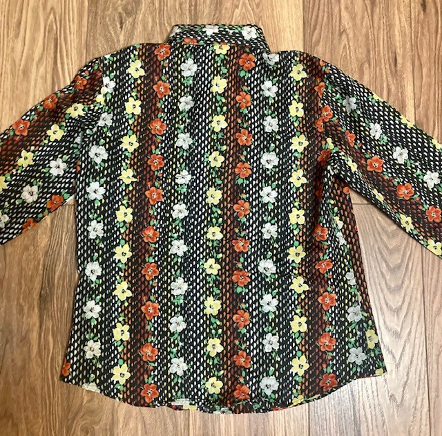 Vintage 1970’s Mod K-Mart Secretary Blouse Polyester Shirt Size 34 or Small EUC!