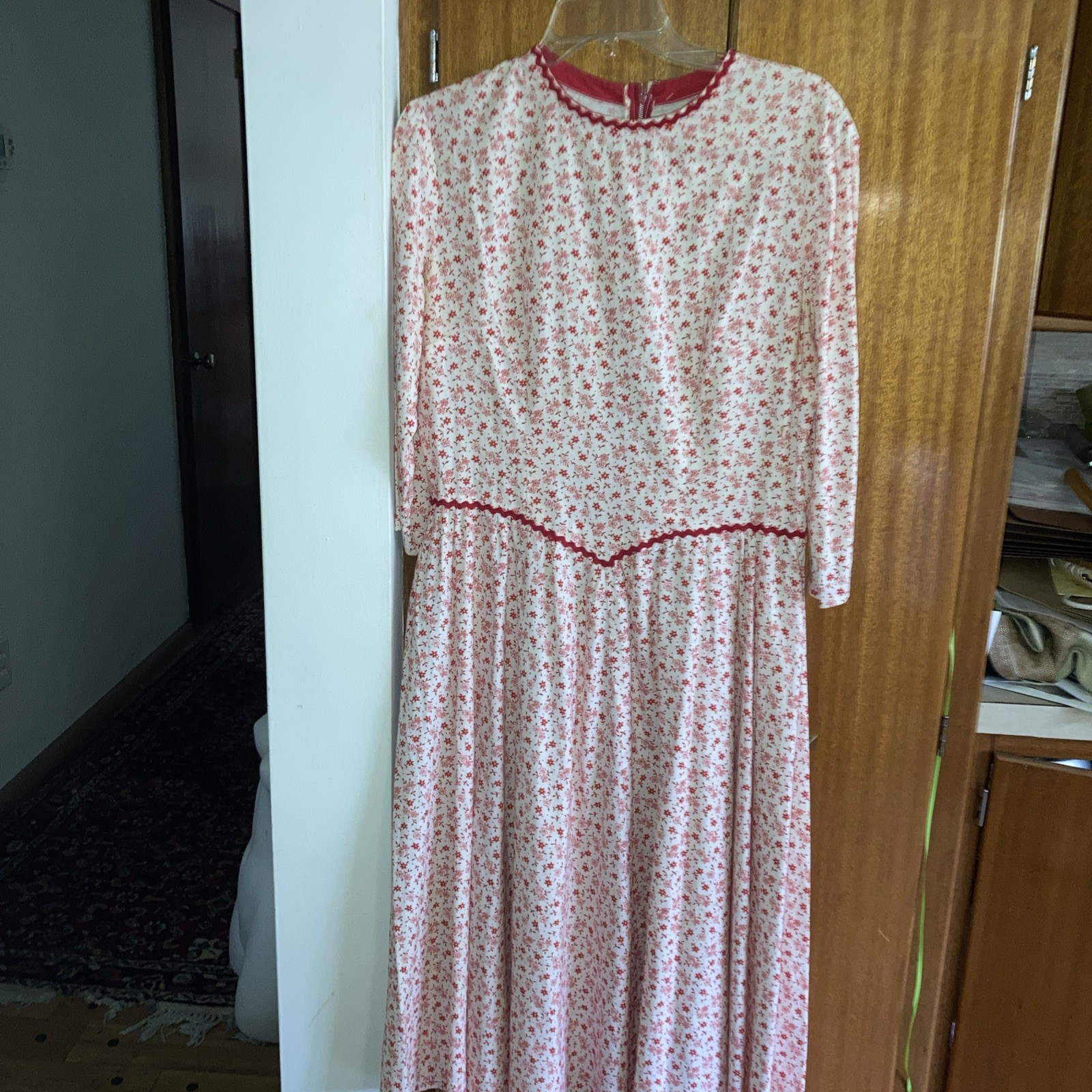 vintage custom made country dress, chintz, fits XL
