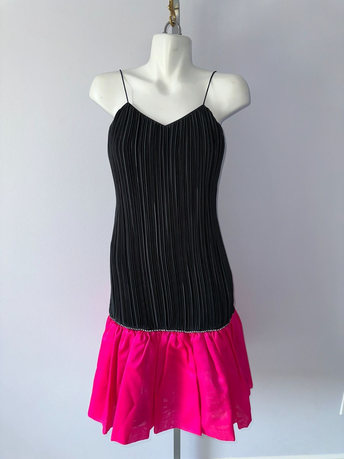 Vintage 80s Maximalist Hot Pink Black Micro Pleat Drop Waist Cocktail Dress Sz 8