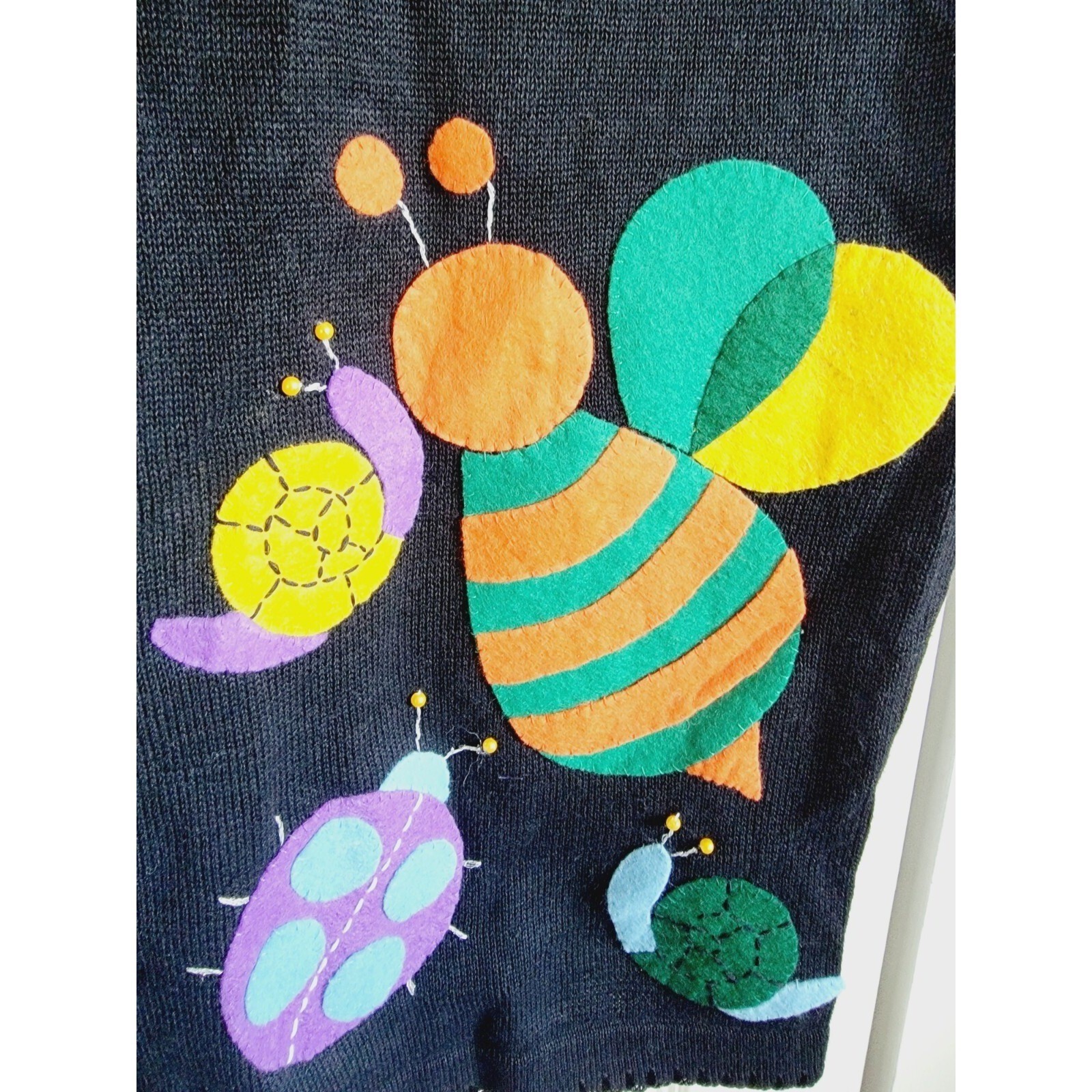 Side Effects of California XL Vintage 90s Garden Bee Snail Cardigan Black NWT