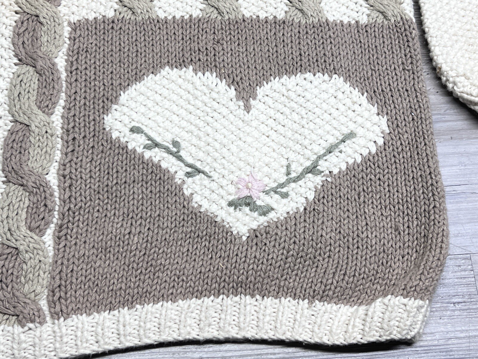 Vintage Floral Heart Patchwork Knit Pullover Sweater Cottagecore Grandmacore M