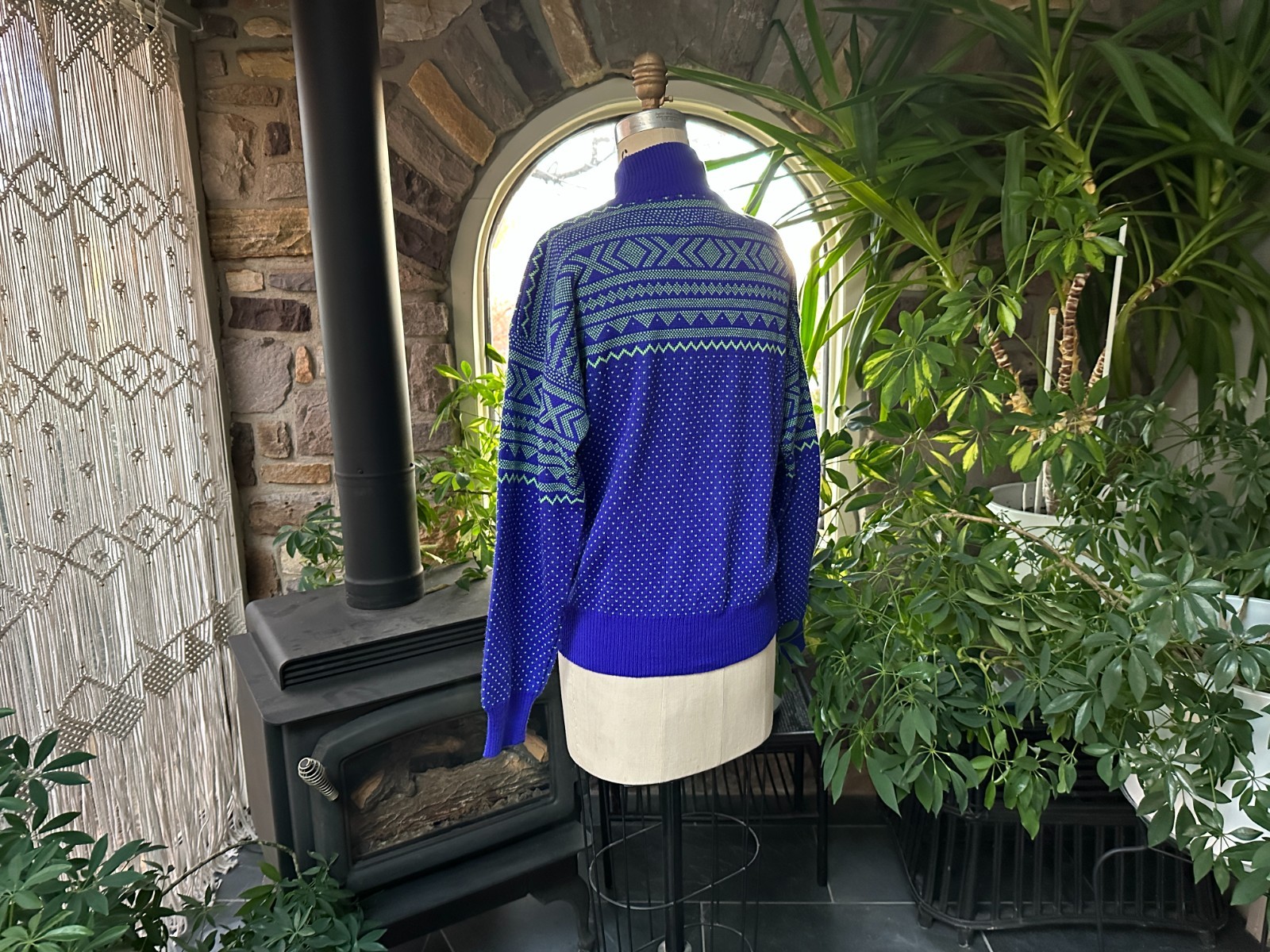 Vintage 1990s Blue and Green Geometric Design Sweater Summit Country
