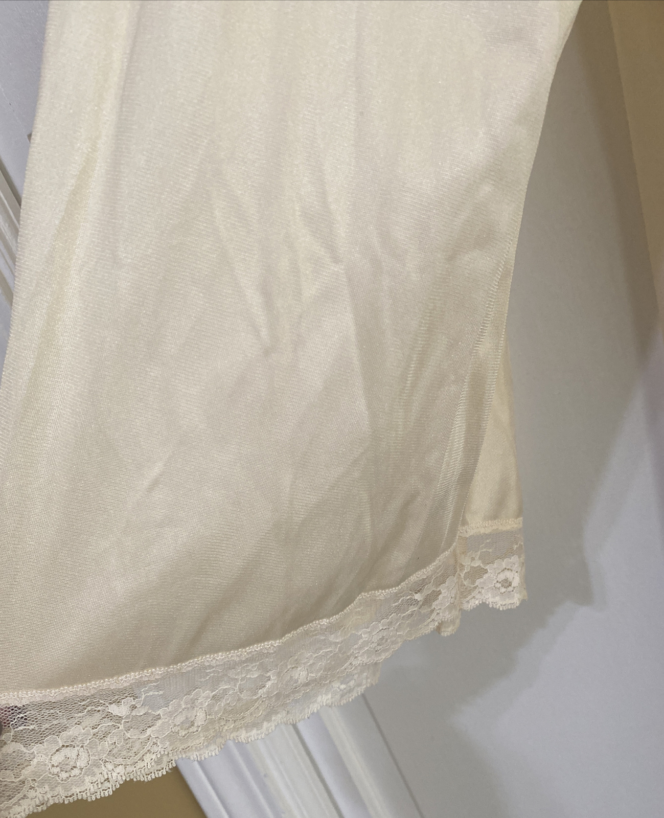 Vintage San Souci Nylon Short Nightgown Robe Day Dress Yellow 3/4 Sleeve Medium