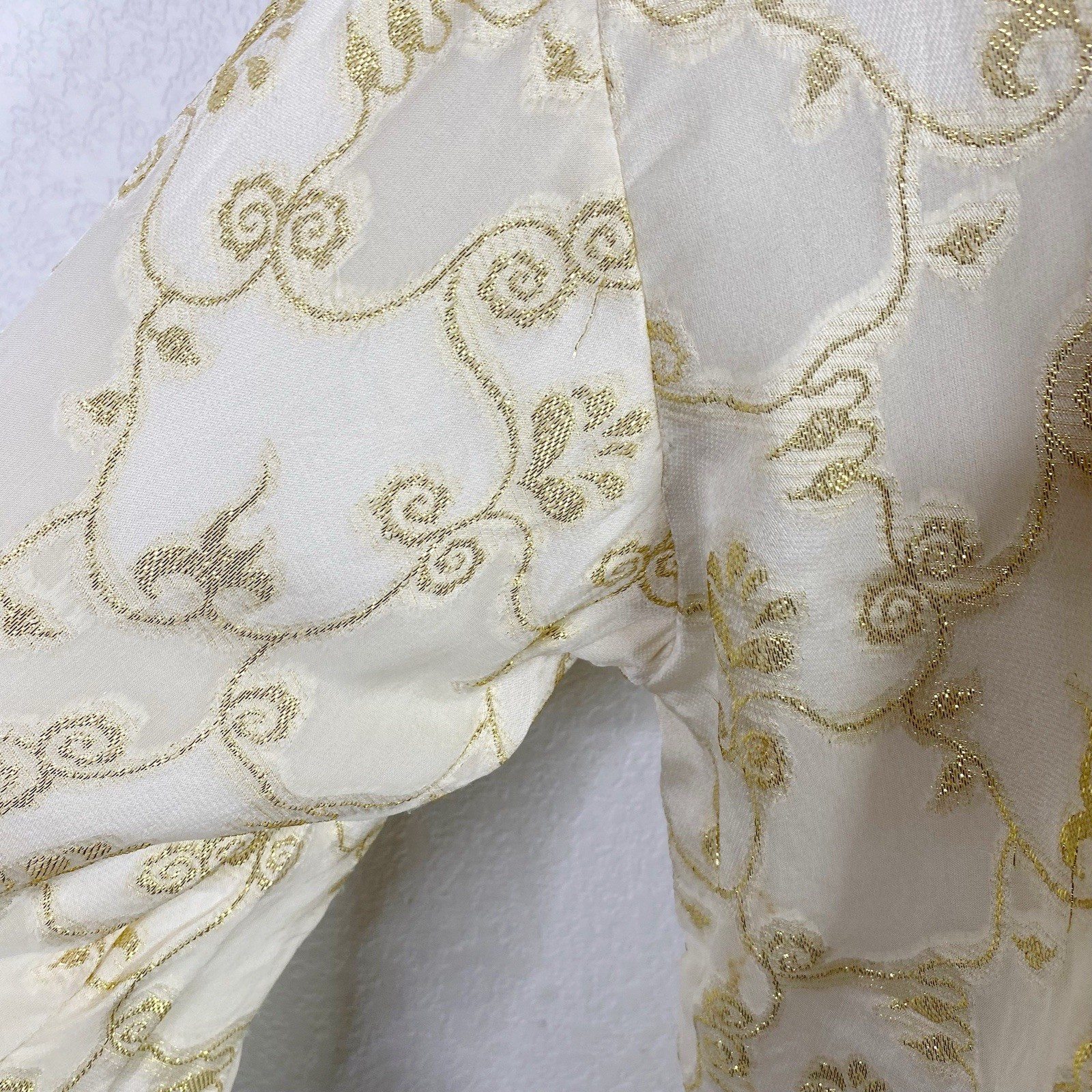 Vintage Lingerie Collection Womens Size Large 100% Silk Cream Gold Kimono Robe