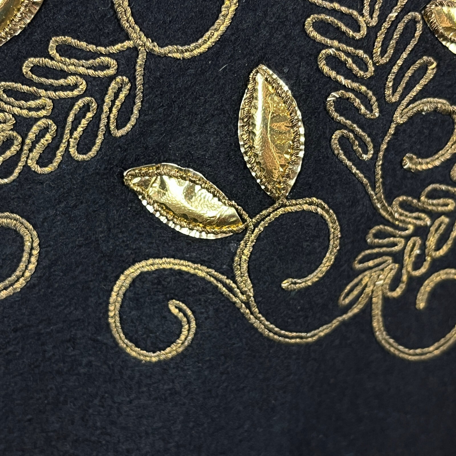 VTG 50s Miss Marilyn Dallas Black Circle Skirt Gold Embroider Applique 24″ Waist