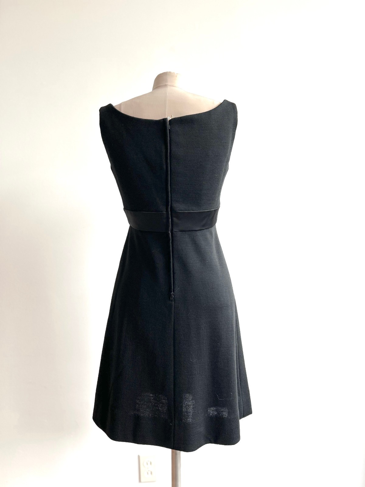 Vintage 60s Black Wool Knit Mod Evening Cocktail Dress 6 8 1960s Hollywood Glam