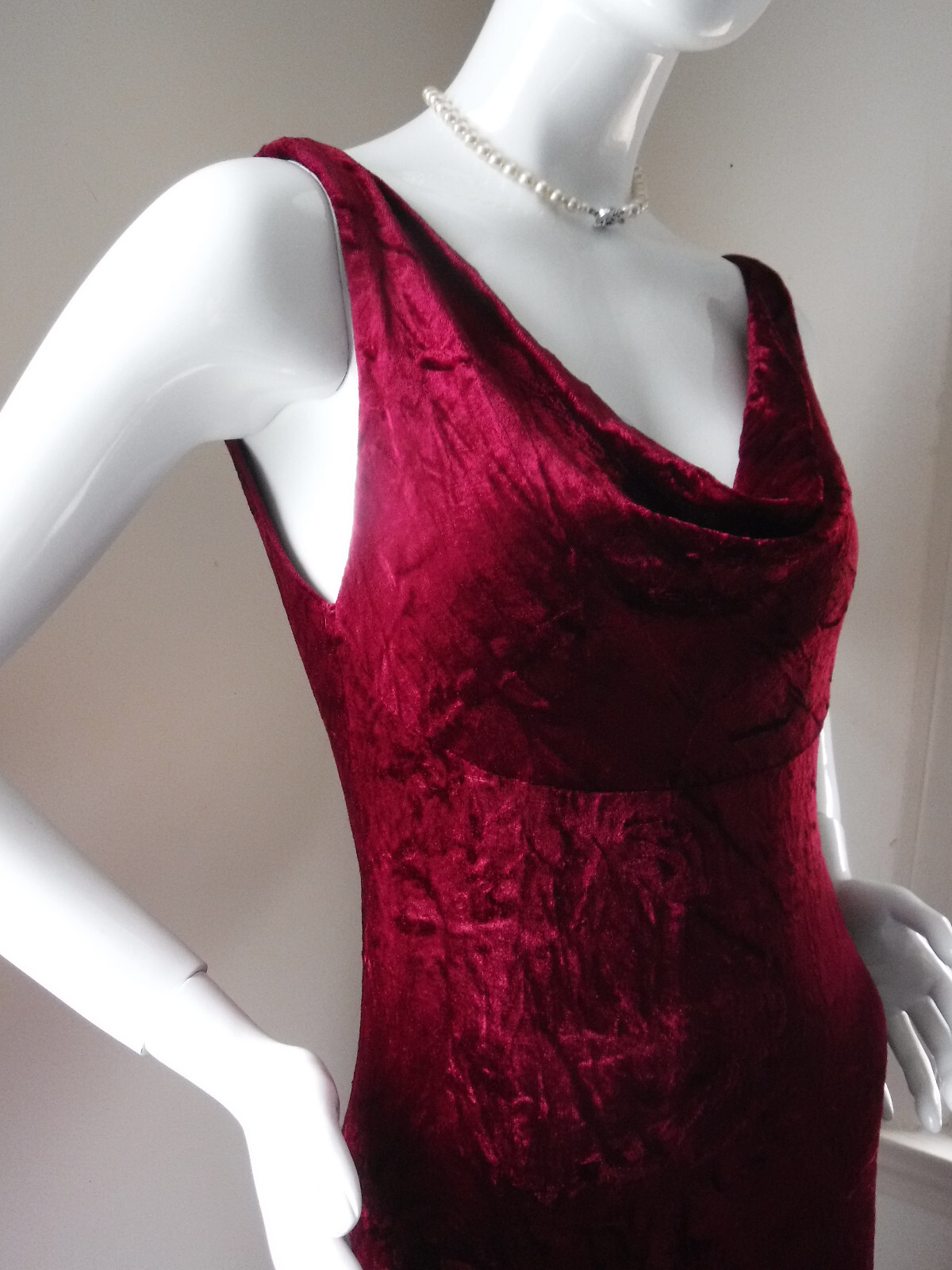 Gorgeous! Rare Vintage Union Made ILGWU Red Crushed Velvet Maxi Dress Gown SEXY!