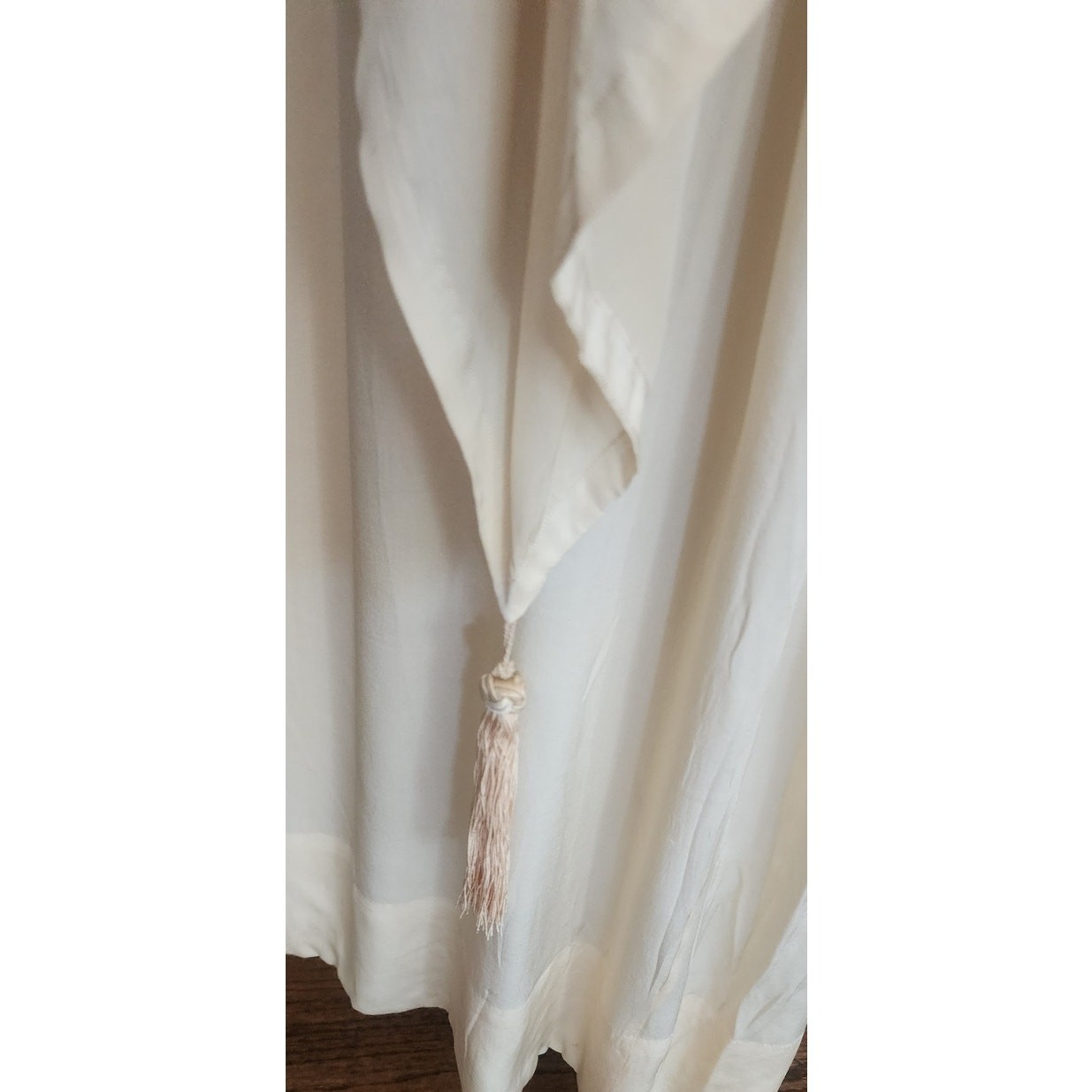 Vintage 1910s Edwardian Dress Cream Silk Tea Gown w/Lace, Pleating, Tassels