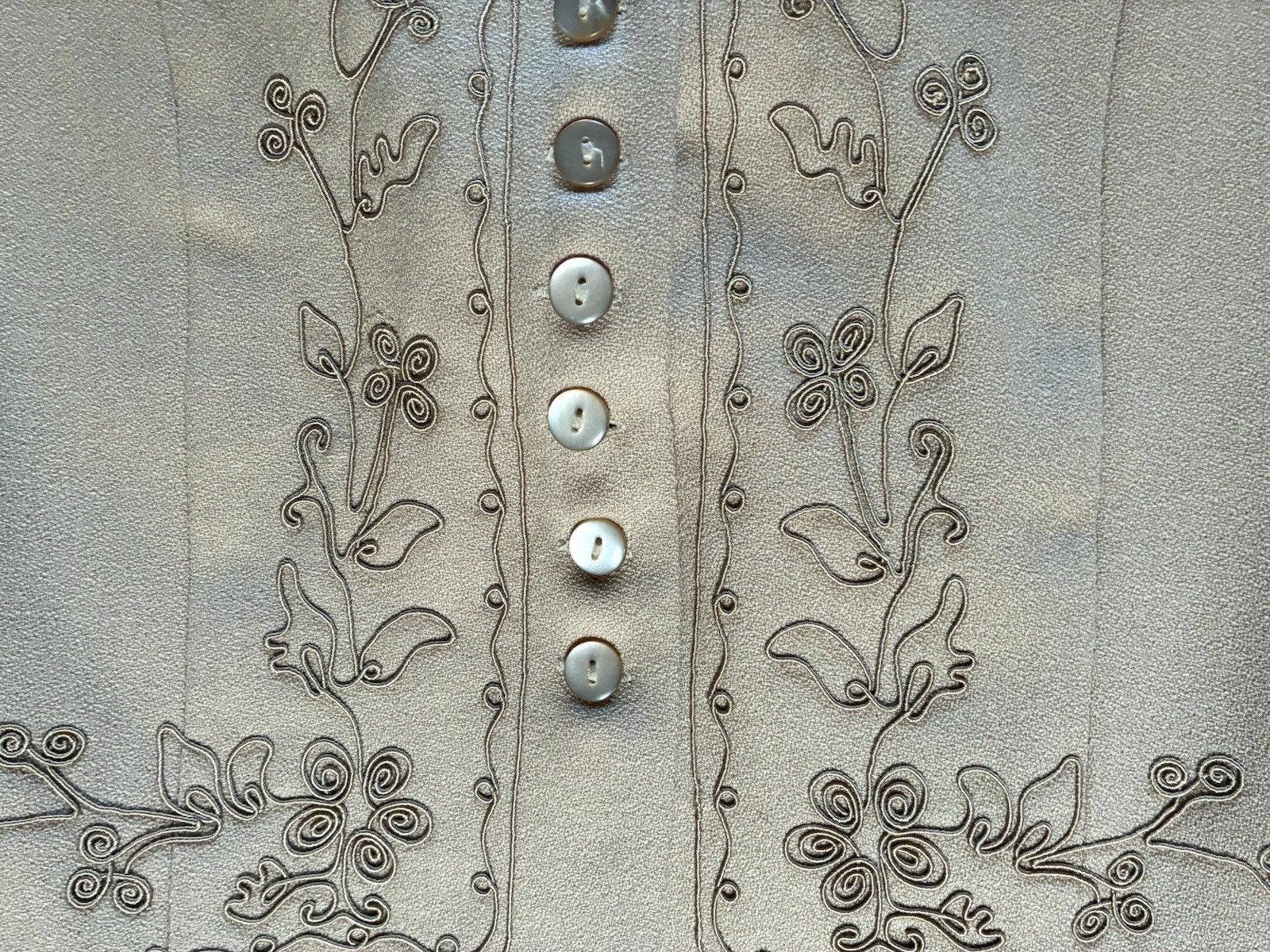 Vintage 90s Beige Tie Back Stephanie Andrews Embroidered Wool Vest size Medium