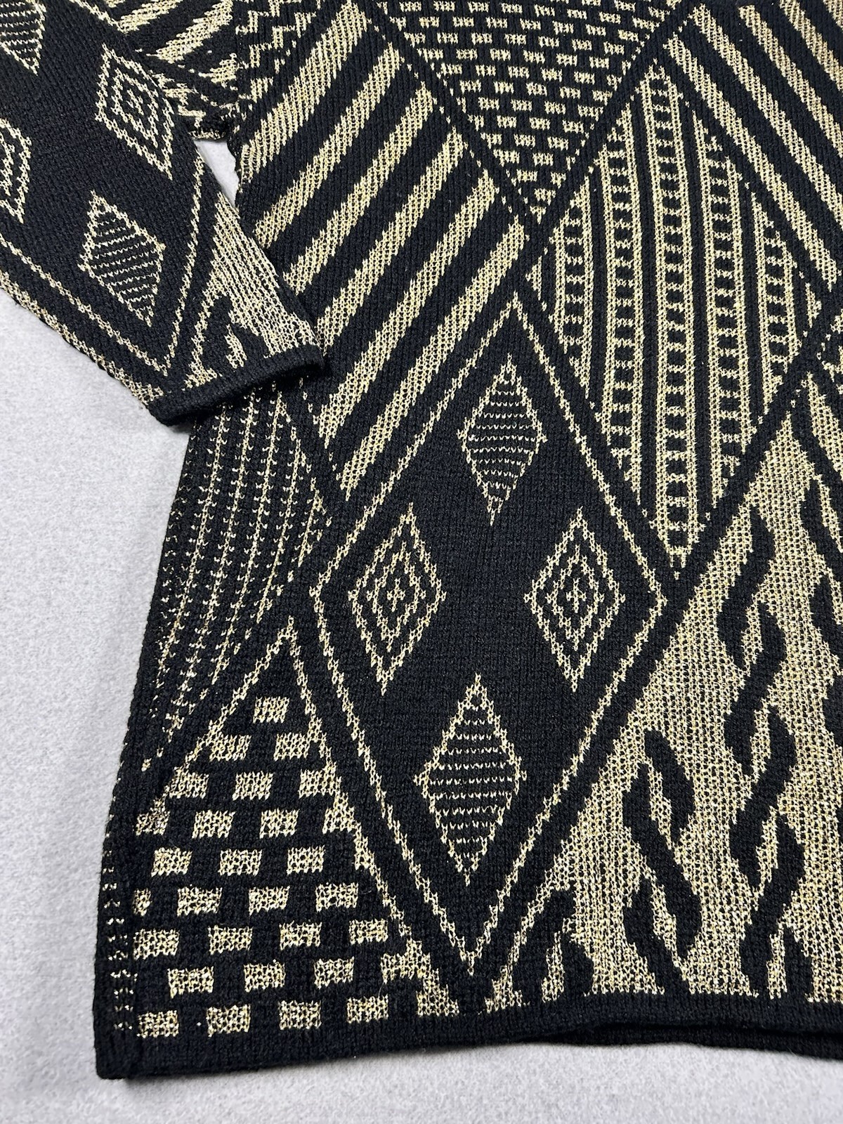 VTG Acrylic Sweater Black Gold Metallic Womens LARGE? READ Geometric 80s 90s