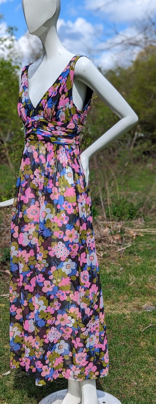 VINTAGE 1970’S FLORAL POLY CHIFFON LONG DRESS W BELTED WAIST