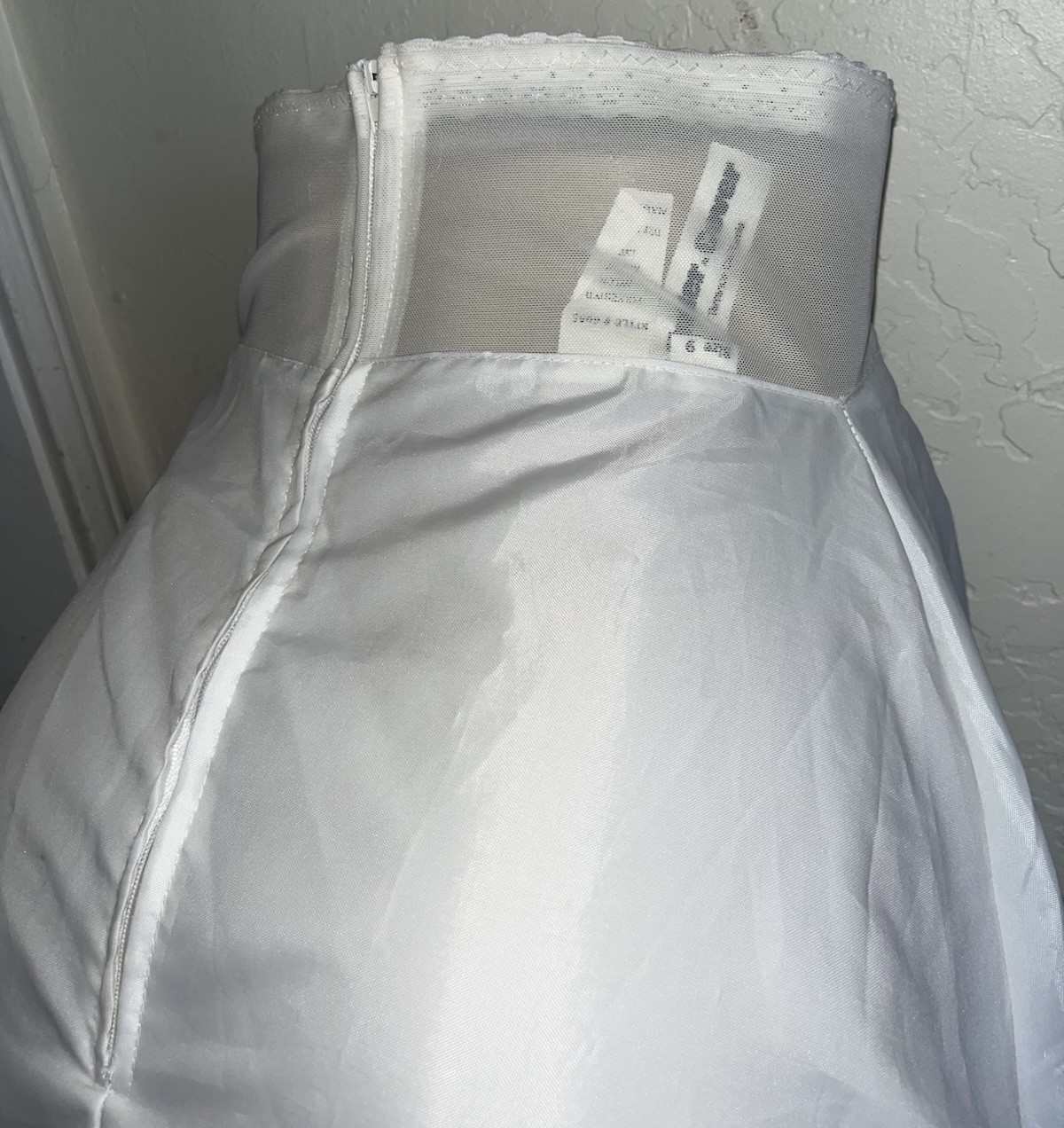 Under Cover Torrance 70s 80s Petticoat Full Length Tulle Tiered Crinoline-Sz 9