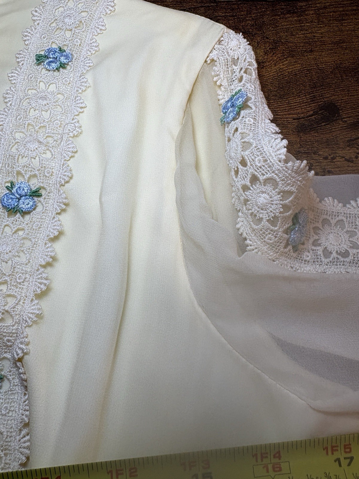 Vintage 1970s Blue Beige Chiffon Velvet Maxi Dress Lace Bodice Sz Medium?