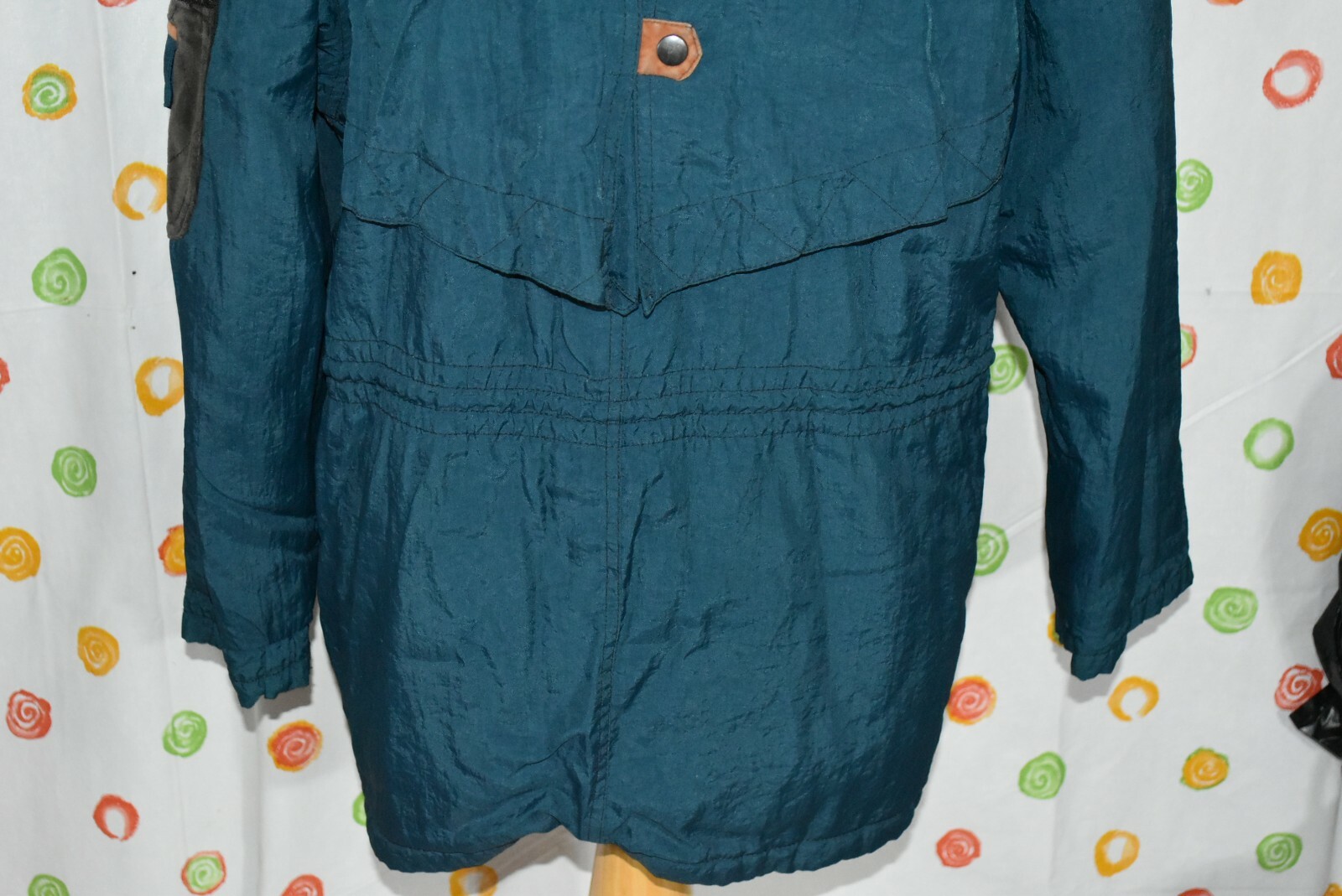 VINTAGE 1980’S LEARSI WOMENS Small blue hooded velvet accents COAT EUC