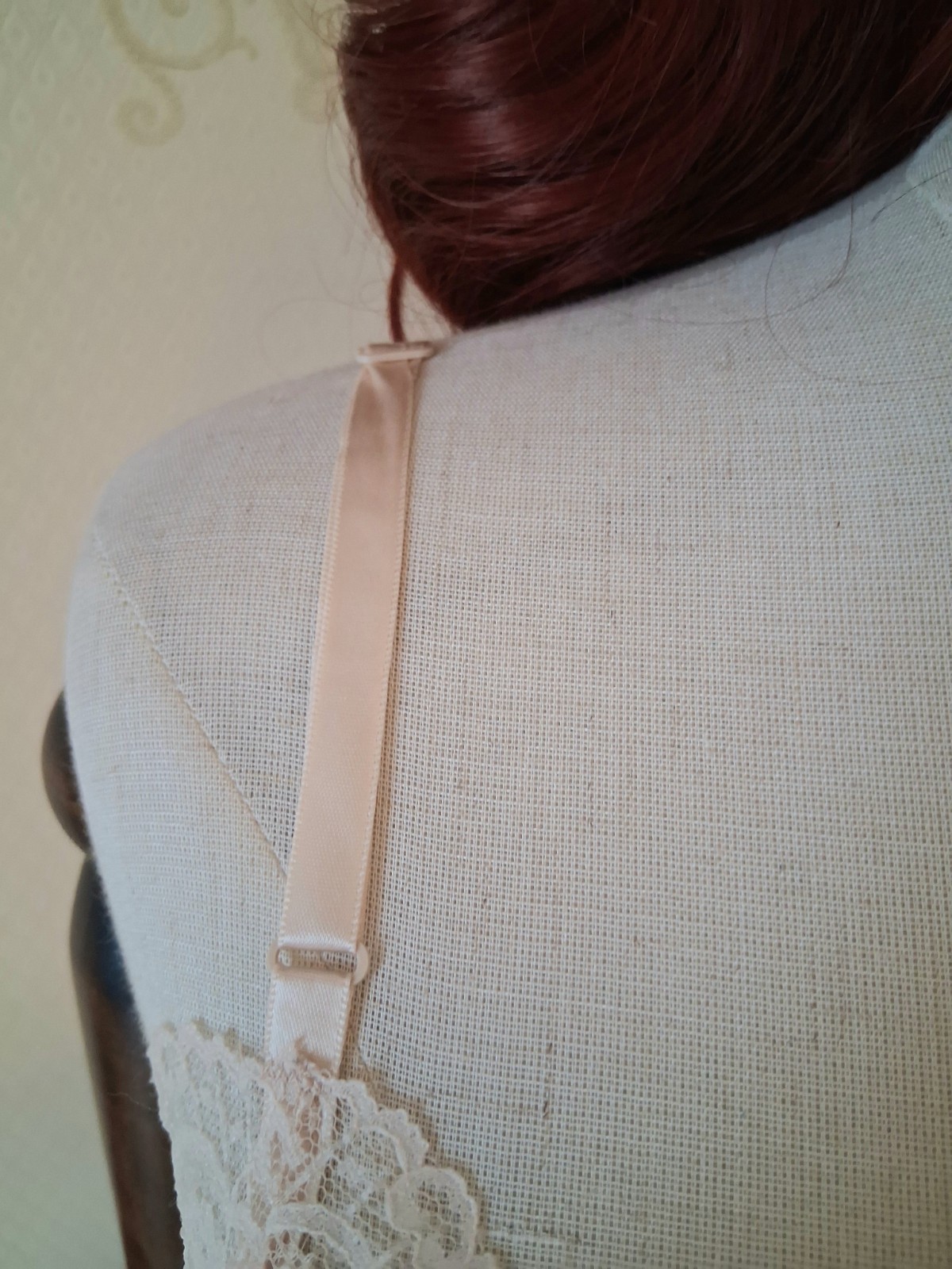Vintage 1970s 1980s Sliperfection Beige Lacy Cottagecore Balletcore Slip Dress