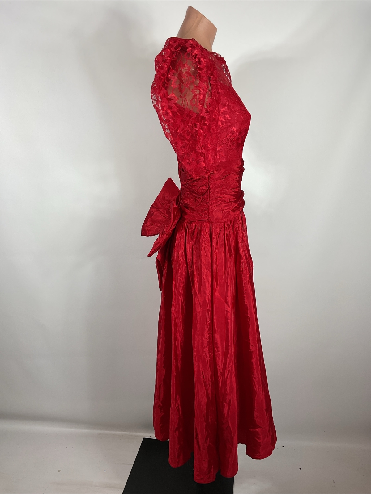 VTG 80s Prom Red LACE PUFFY BUBBLE SLEEVE Party Formal Bows Evening Dress Gown 4