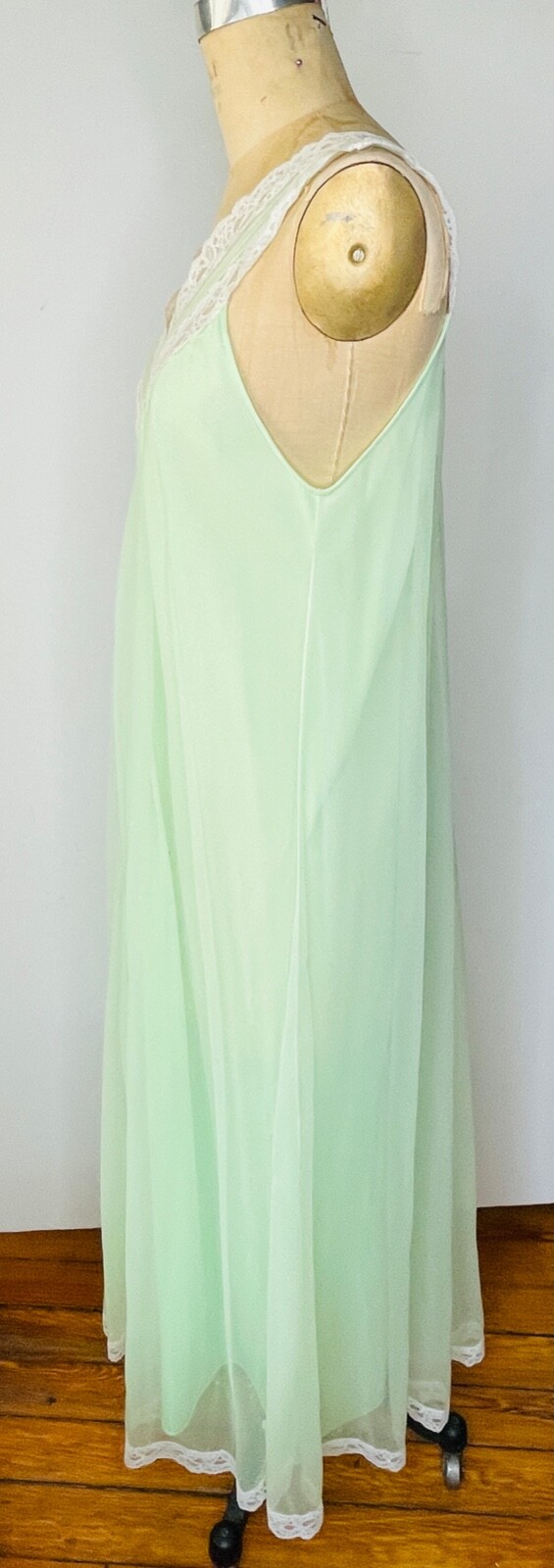 VTG WARD’S MINT GREEN GODDESS CHIFFON&LACE FULL SWEEP NIGHTGOWN NEGLIGEE*S/M