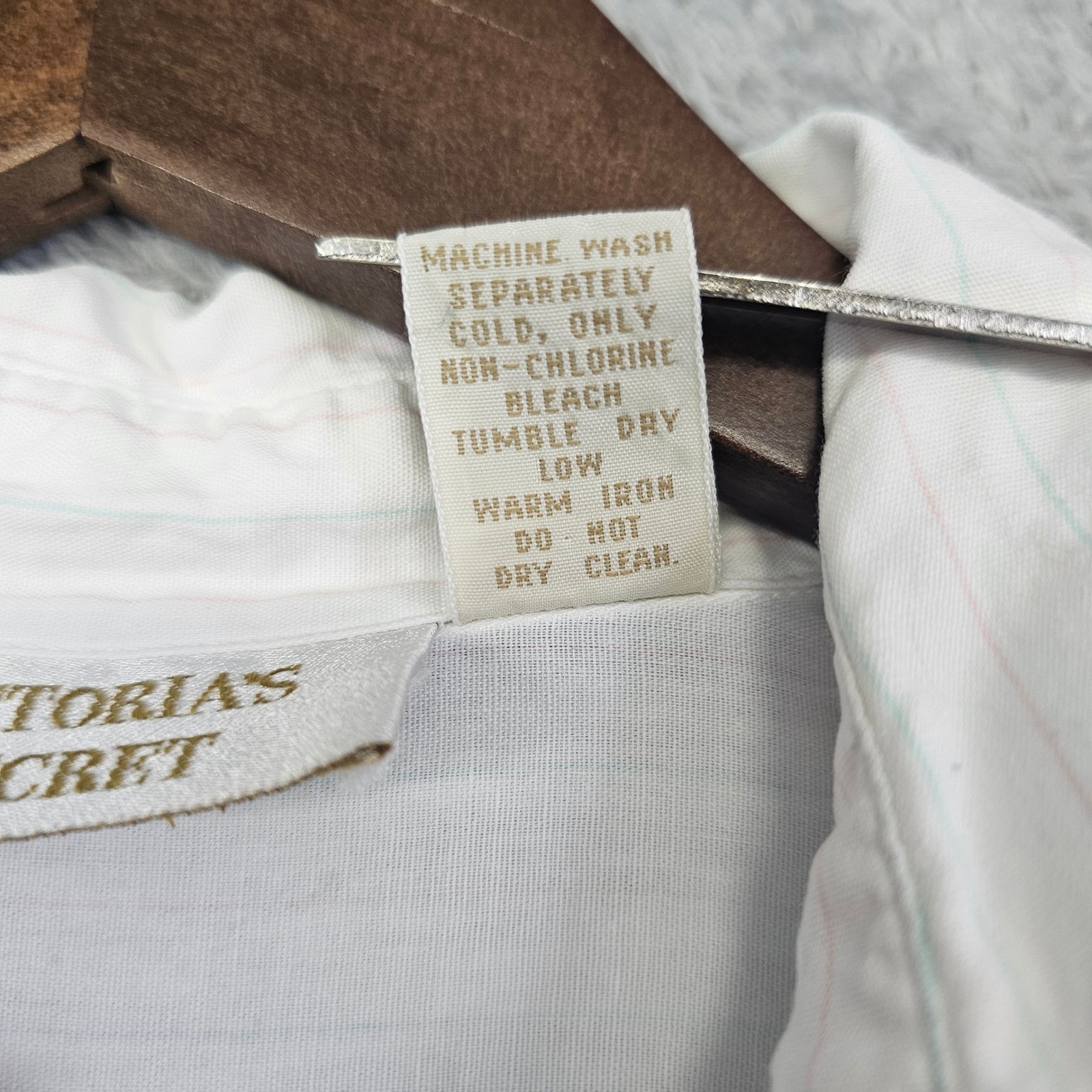 VTG. Victorias Secret Gold Label White Pinstripe Sleep Shirt Small Lightweight