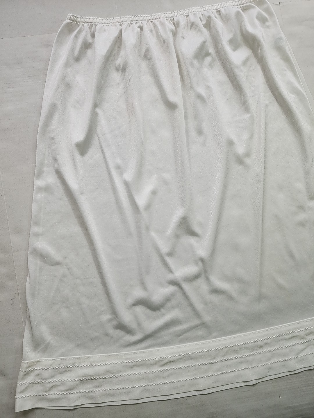 Mel-Lin Womens XL Nylon White HALF SLIP Skirt Lingerie 25″ Long Embroidered Vtg