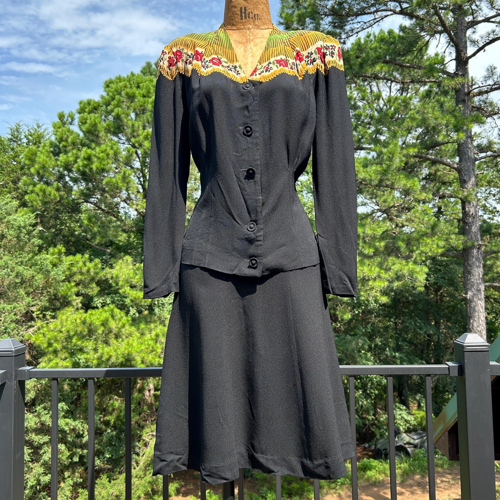Vintage 30s/40s Crepe Rayon Folk Floral Yoke Top + Skirt 2pc Suit Set L XL