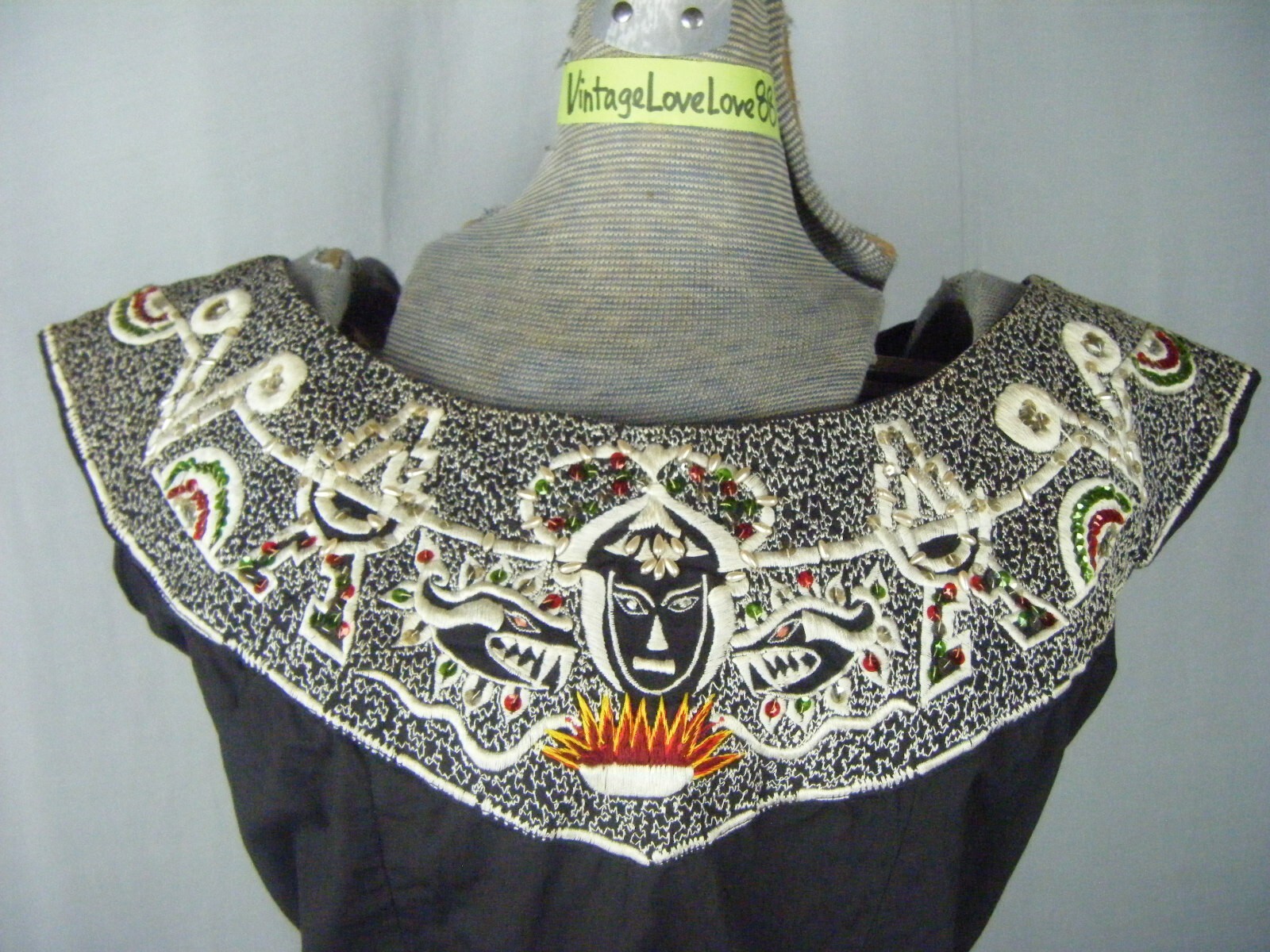 LAB-MEX Vtg 50s Black White Mayan Masks Top & Full Circle Skirt-Bust 39/Waist 28