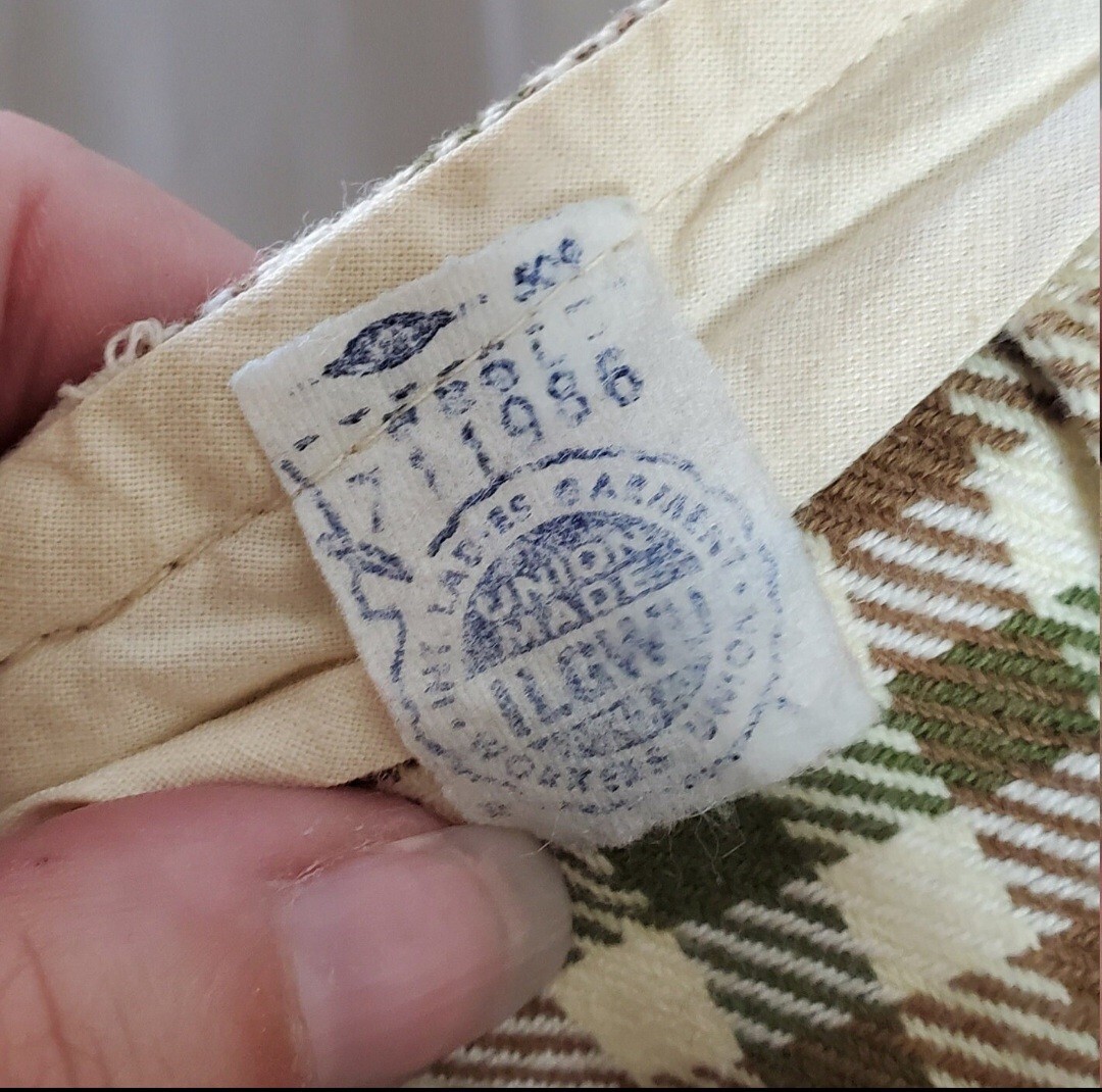 Vintage 1960s Cream With Olive Green Plaid A Line Skirt Size Small Union Made