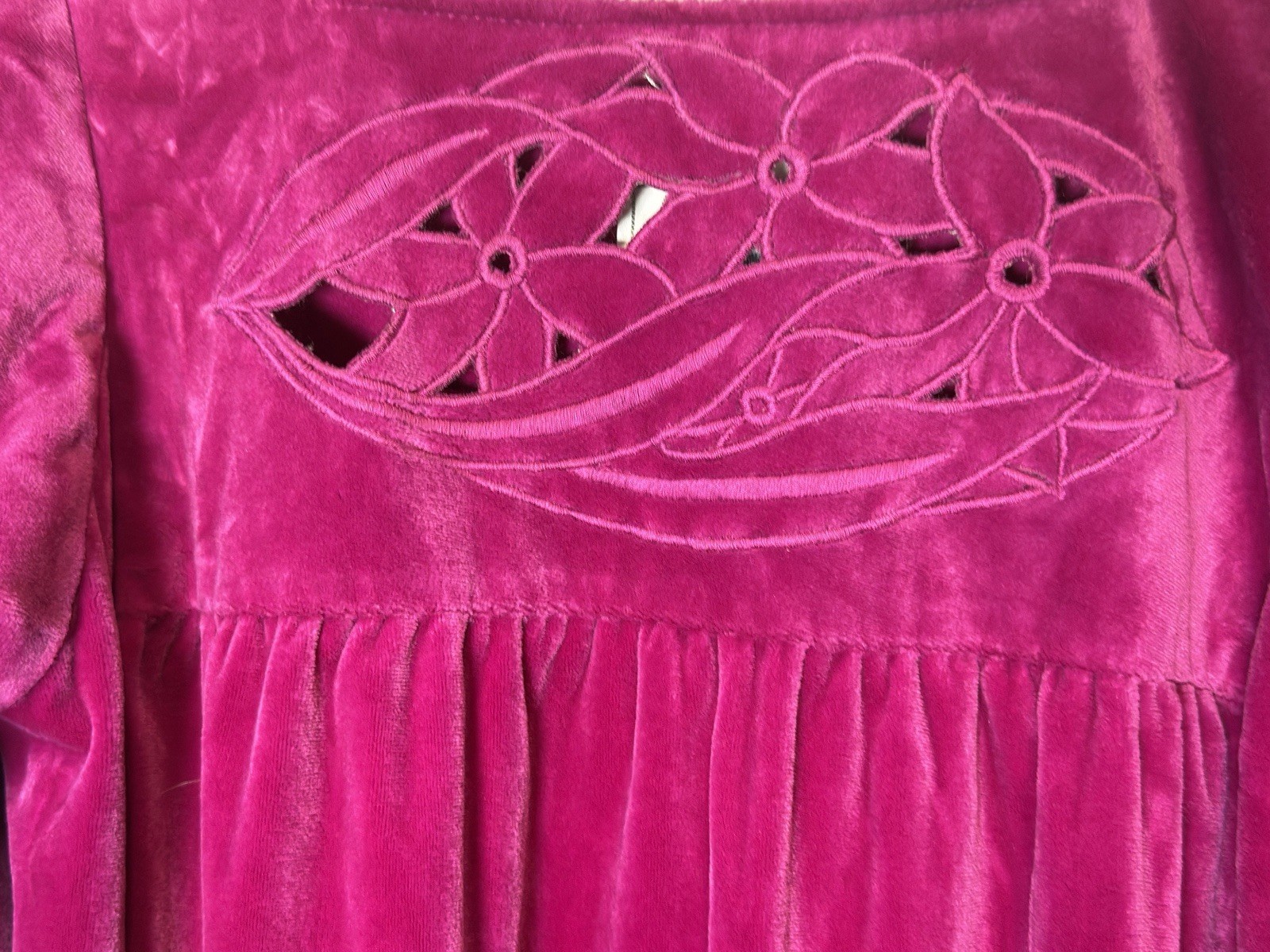 Vtg Appel Velvet Maxi Nightgown Fuchsia Med Regal Empire Romantic Cottage Boho