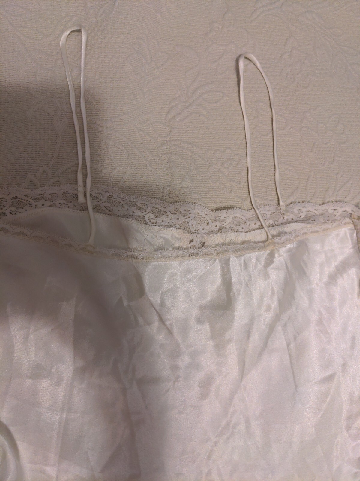 VTG 40s Teddy Playsuit Romper Satin Silky Oily Flutter Leg White Bridal MEDIUM