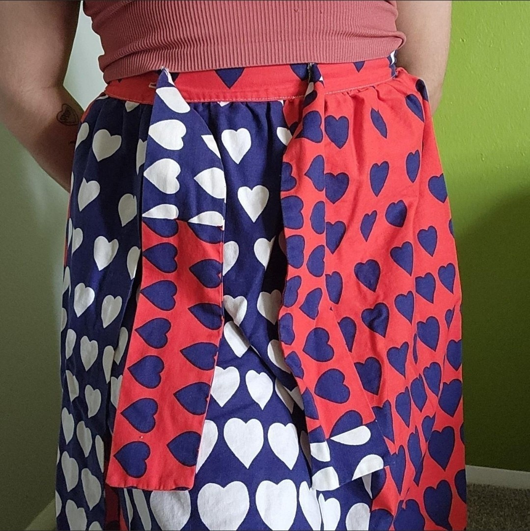 Vintage MCM Beverly Vogue California Red Blue White Colorblock Heart Wrap Skirt