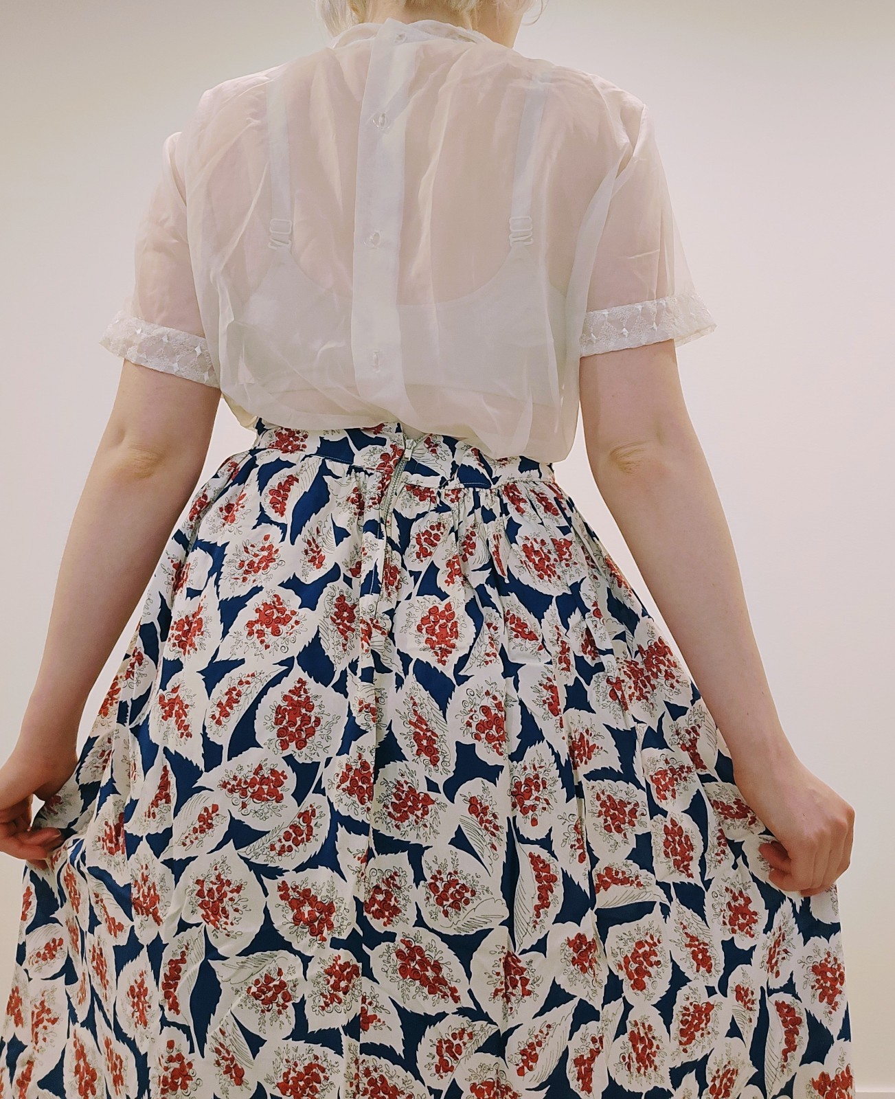 40s VTG Sheer Peter Pan Collar Blouse Sm/Med PinUp Nylon Sweet Kawaii Top Button