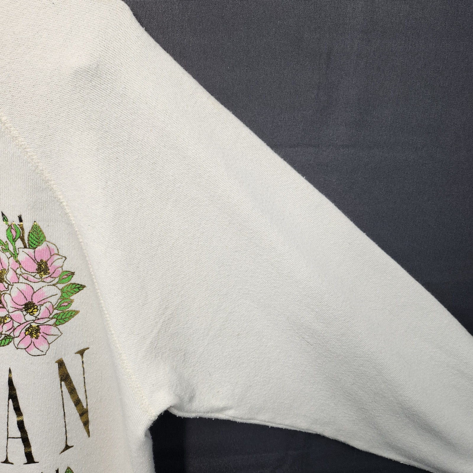 VTG Michigan Apple Blossom Flower Floral State Travel Tultex Crewneck Sweatshirt