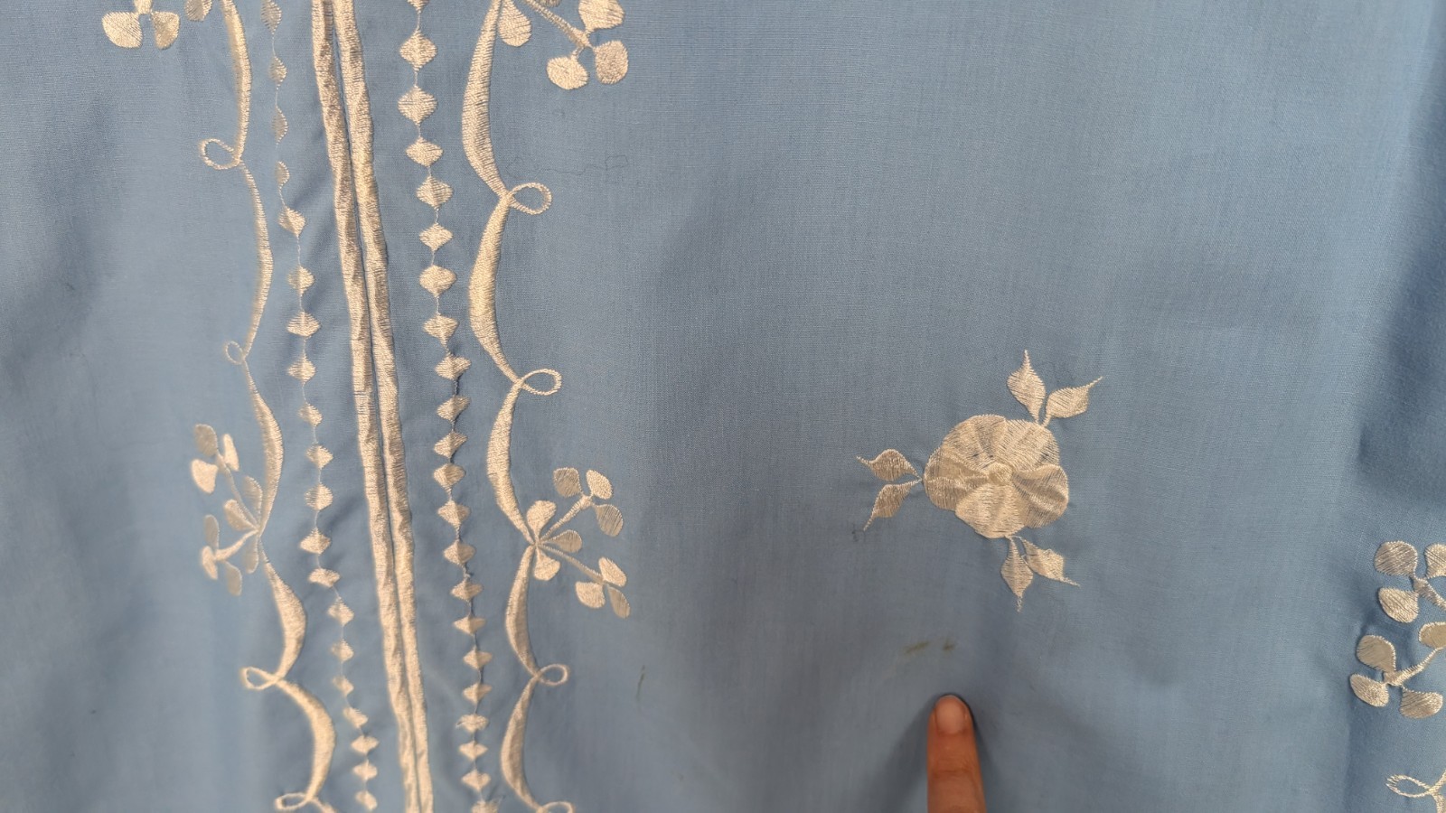 Vintage Caro Of Honolulu sz. 10 Maxi Dress Kaftan Floral Embroidered Button Down