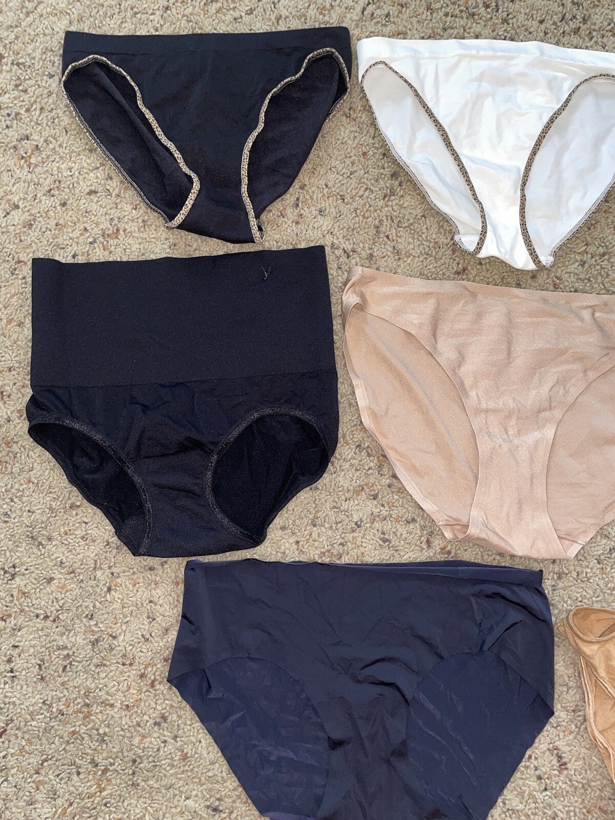Lot Of 8 Pairs Of Panties -Different Brands – Size Small. ALL UNBELIEVABLY SOFT!