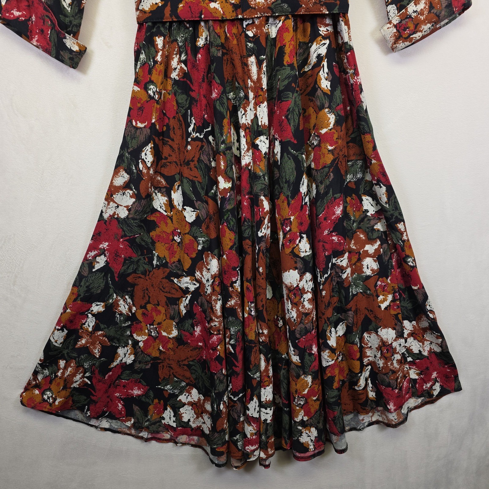 VTG Studio I Maxi Dress Womens 12 Black Floral Cottagecore Boho Retro Fall Cozy