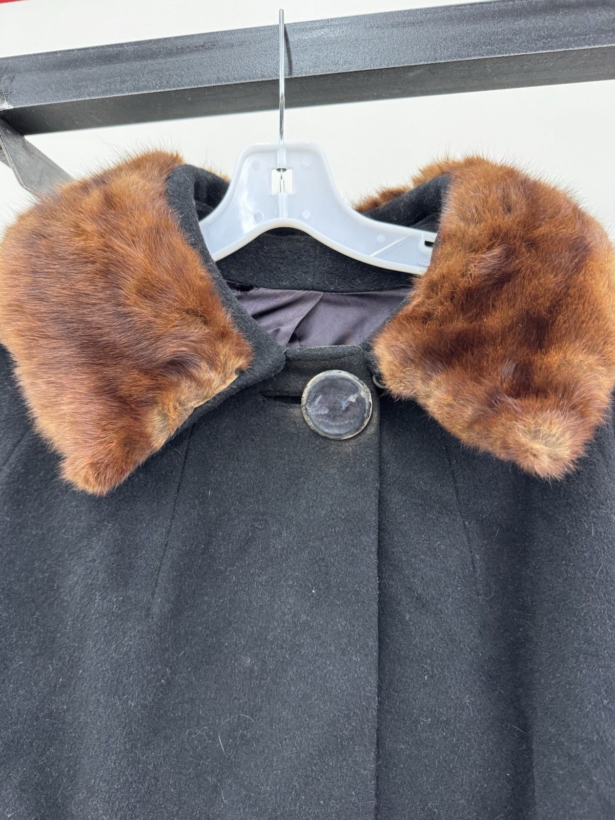 Vintage 1960s Wool Coat with fur collar And Trim Union Made, A-Line Size Large