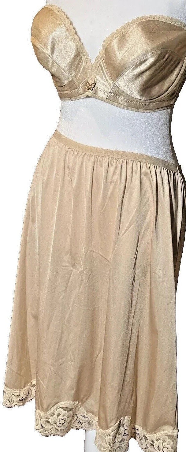 Pin Up Set Vanity Fair Slip & New Cameo Bra Butterfly Strapless Tan Beige 36D M