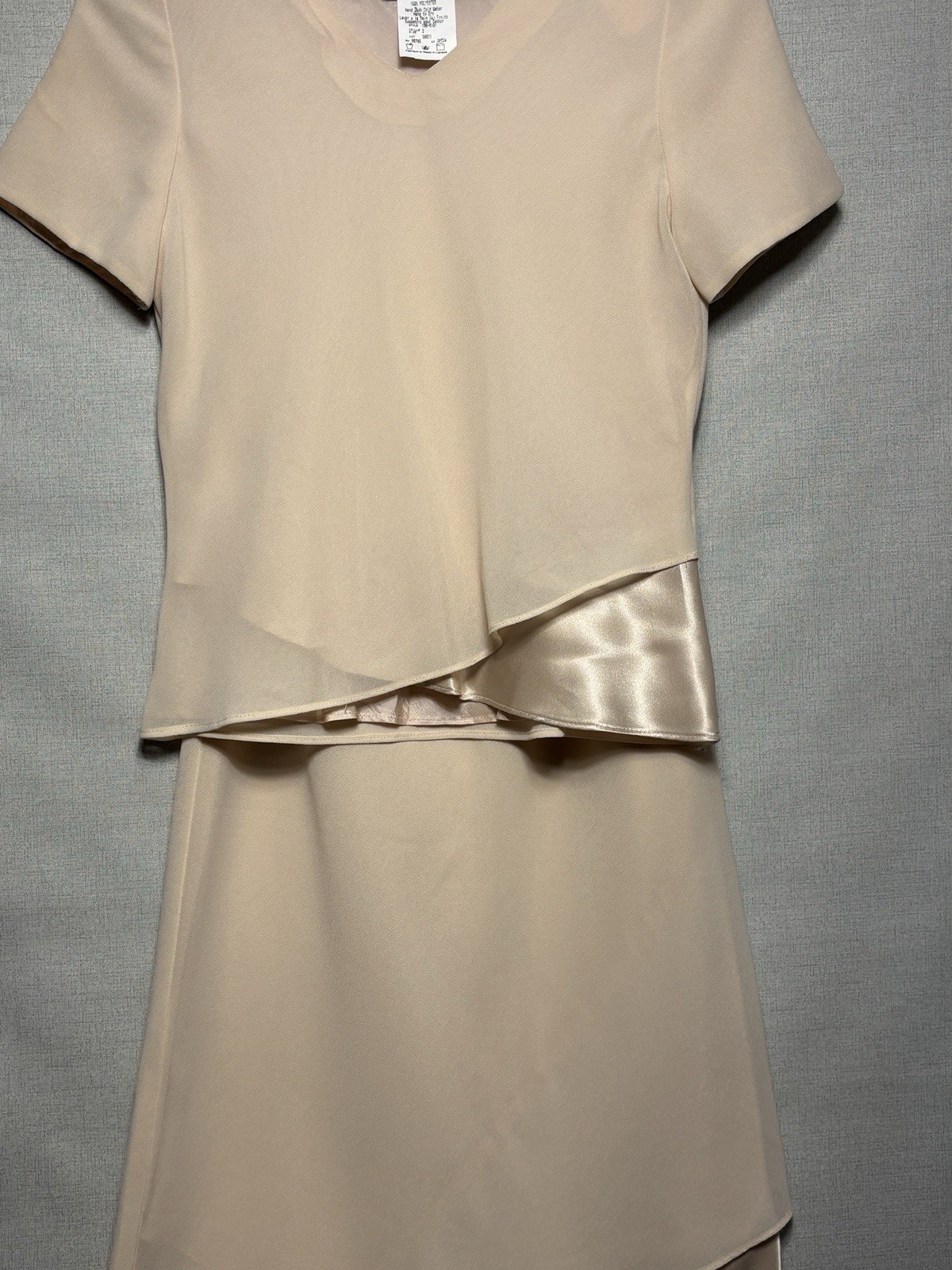 Jolibel Petite Skirt Suit Set Size 2 Beige Satin Vintage 90s
