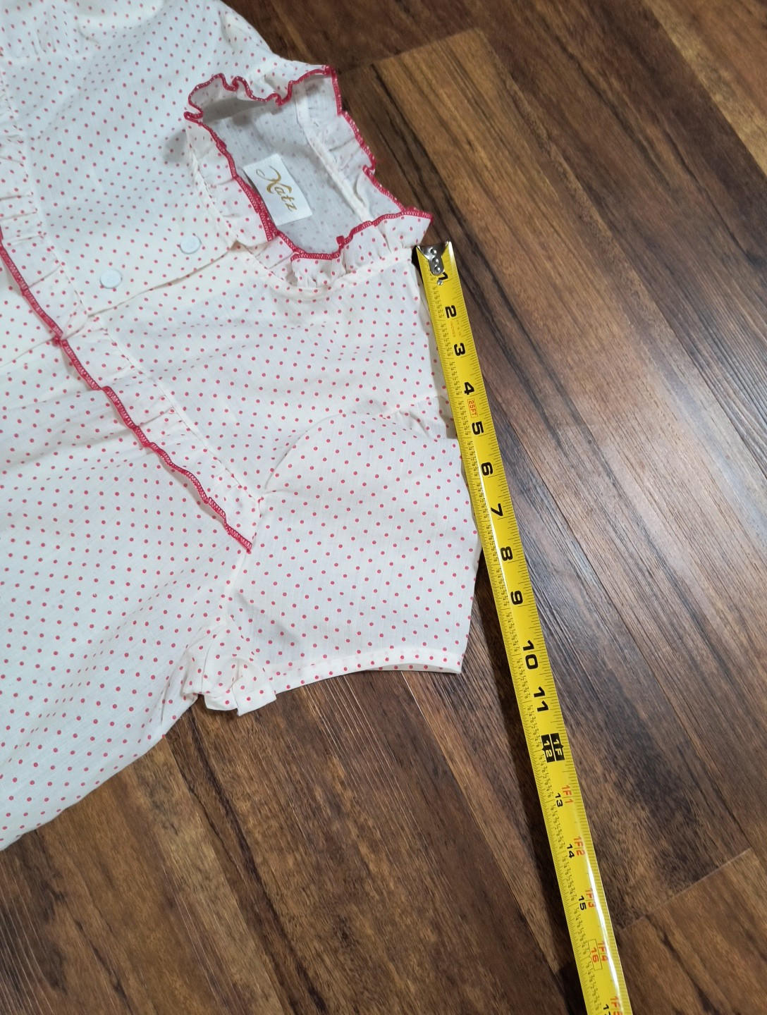Vintage Katz Button Up White With Red Polka Dot Pajama Top Medium?