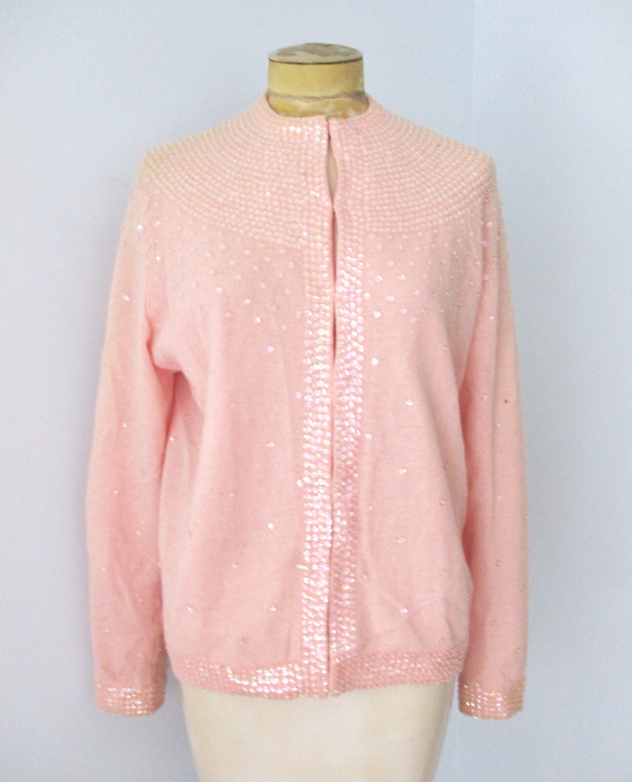 Vtg 50s pink lambswool? clear sequin bombshell cardigan sweater lined 40