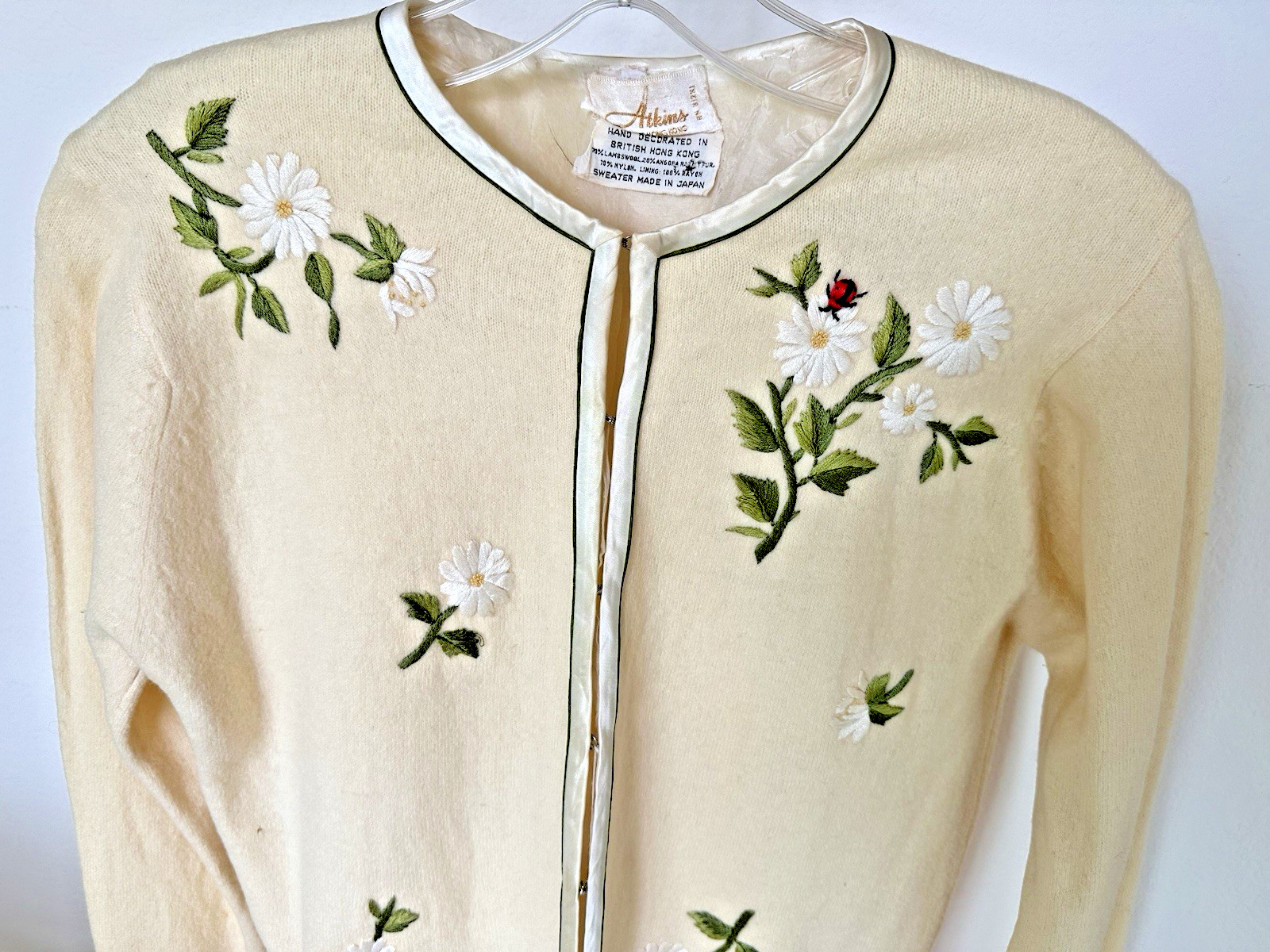 Vintage 1960’s Women’s Angora/Lambs Wool Cardigan By Atkins Hong Kong SMALL s40