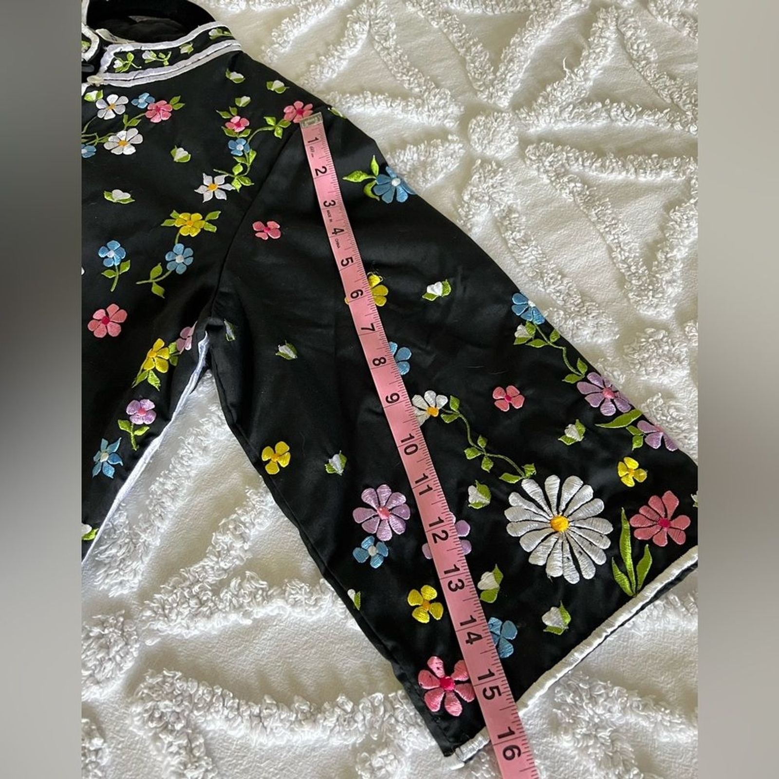 Chuchi San Diego Vintage Floral Garden Embroidered Black Jacket Size Small