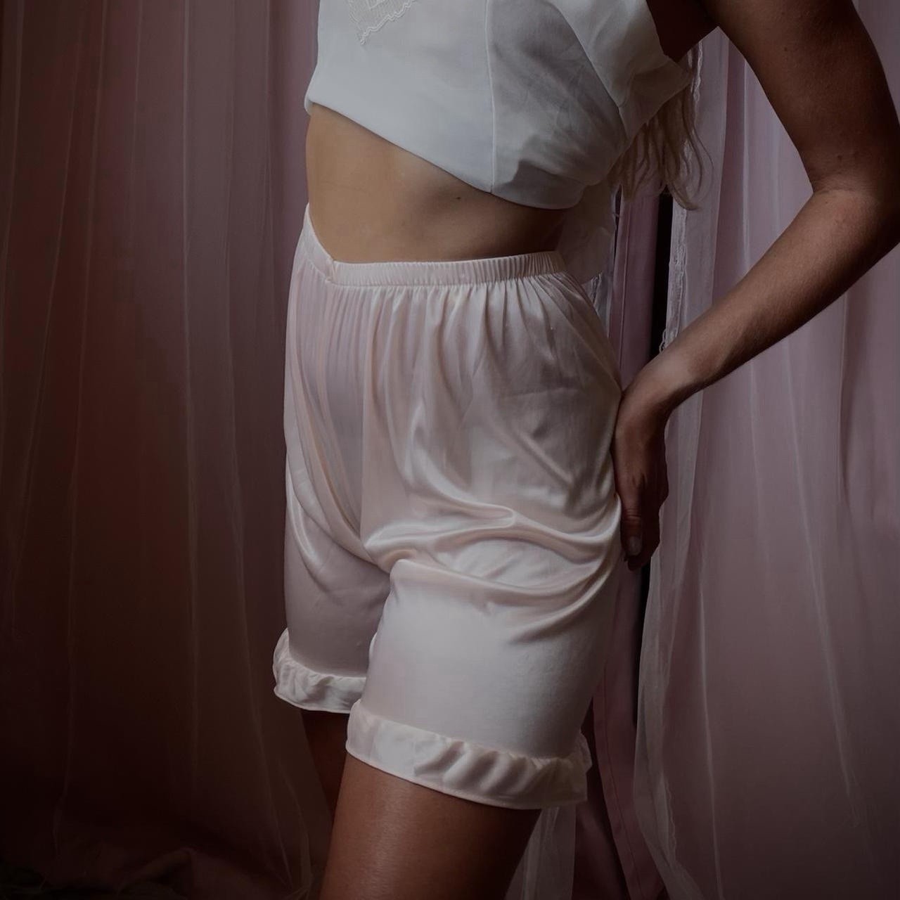 1950s pale pink satin Tap shorts