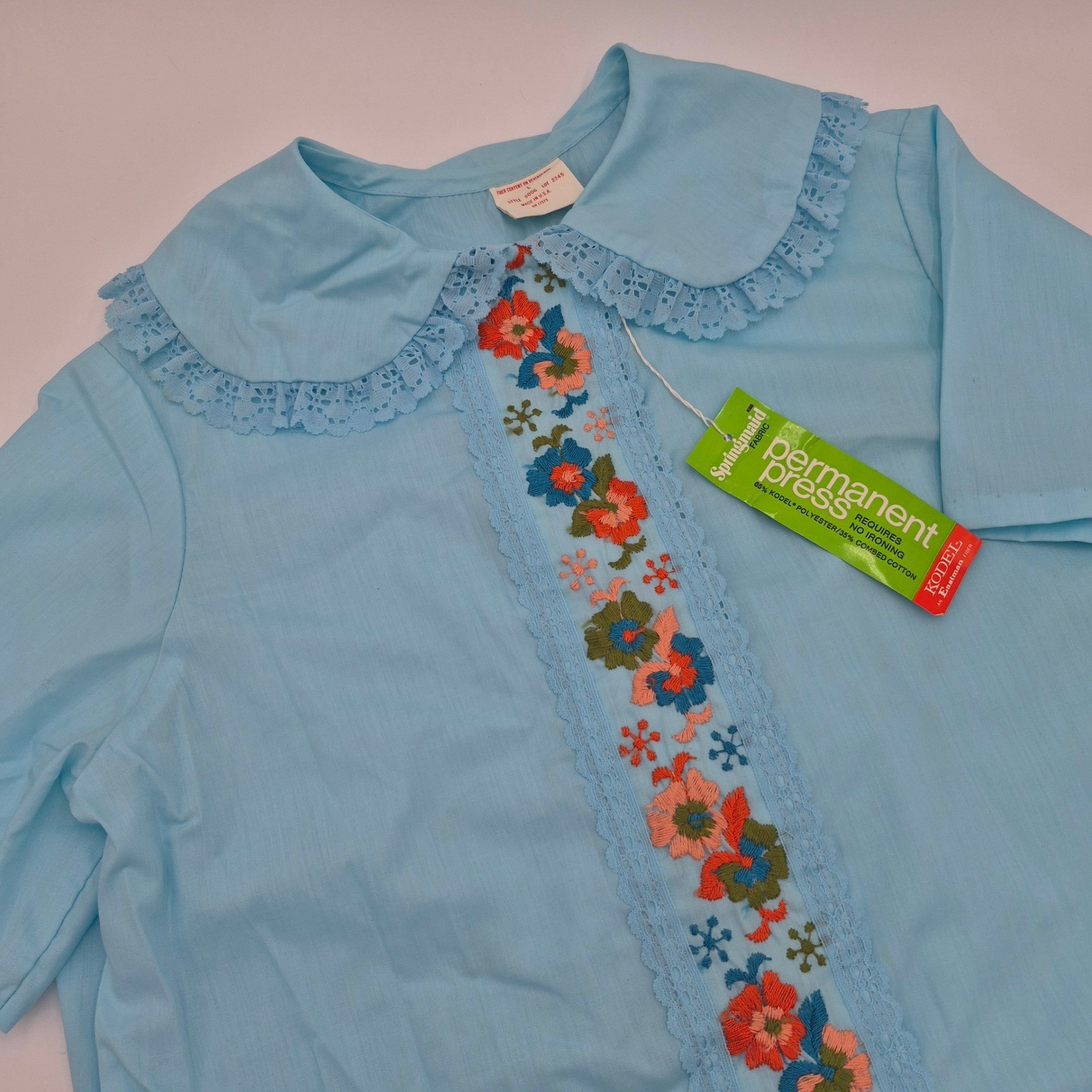 Vintage Springmaid Blue Floral Embroidered Snap Front House Dress Duster NWT L